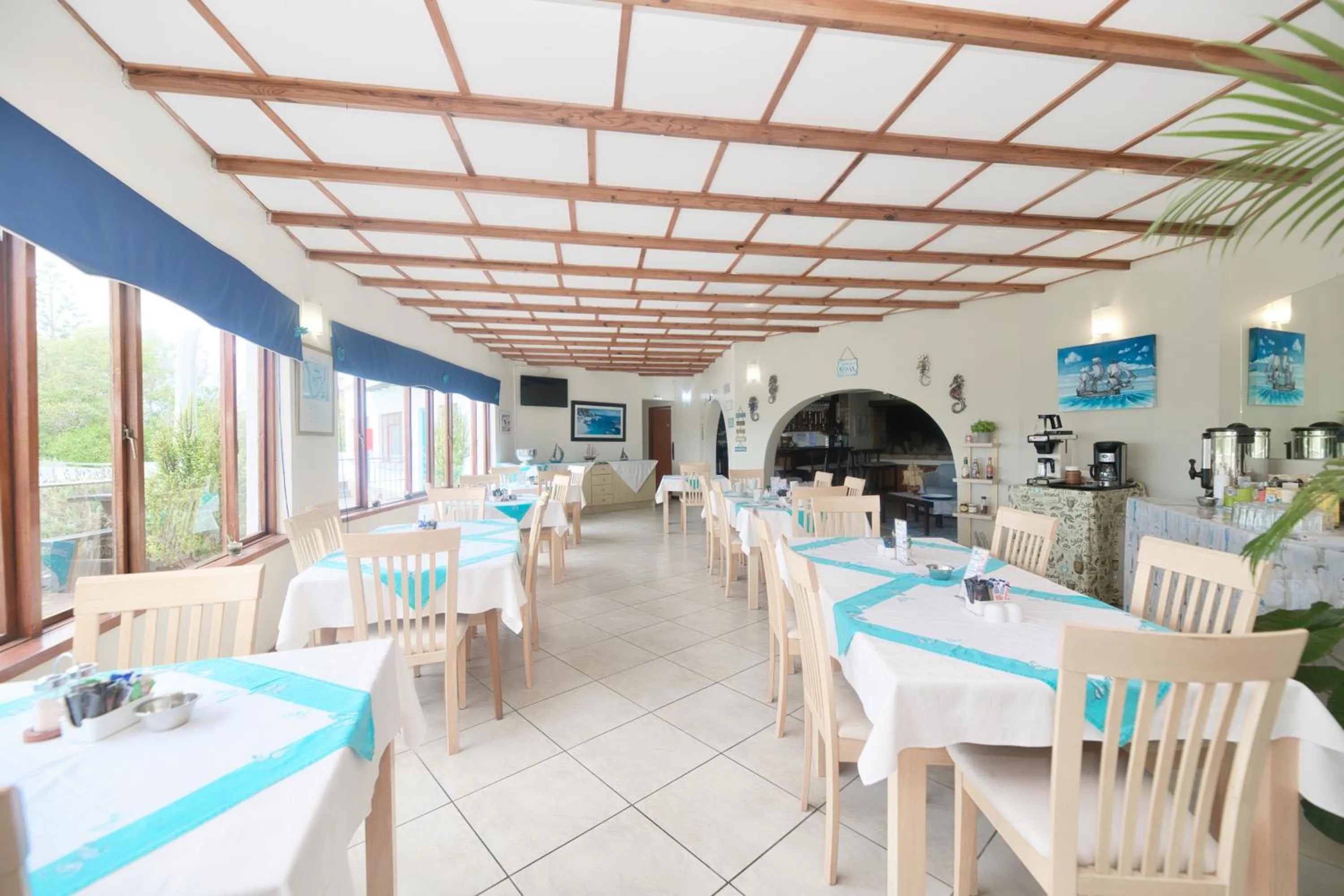 Dining area in Mermaid Guest House