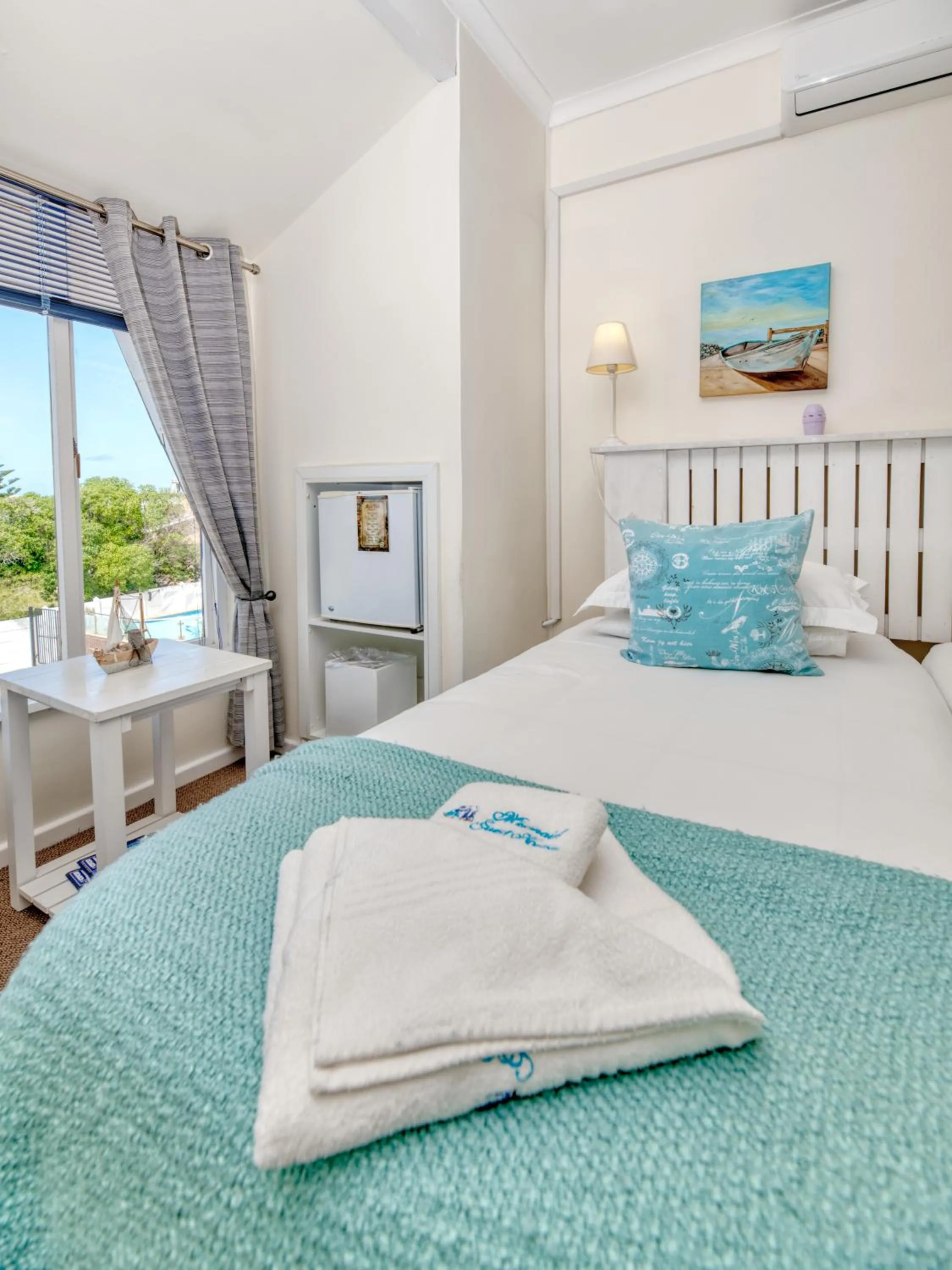 Bed in Mermaid Guest House