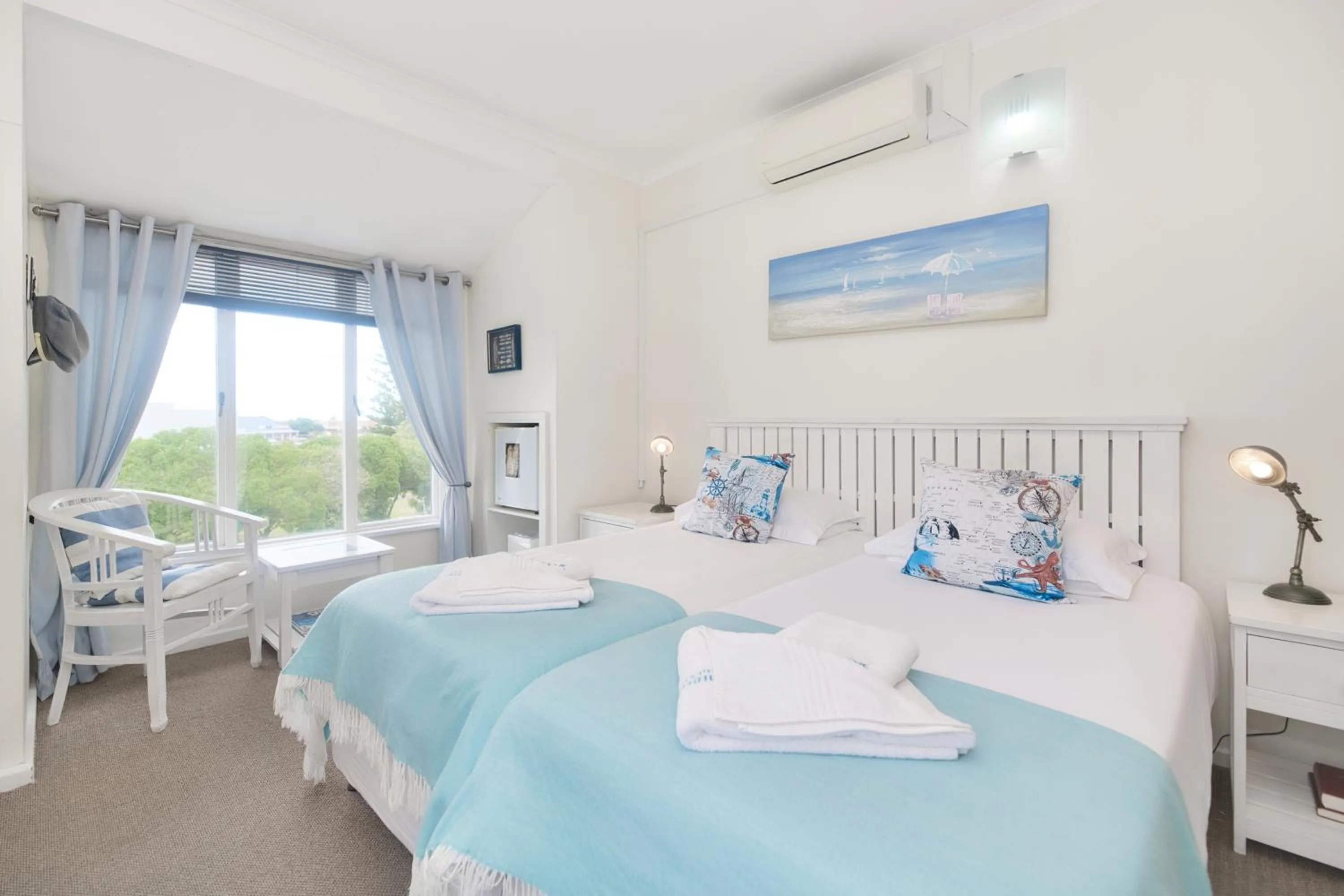 Bed in Mermaid Guest House