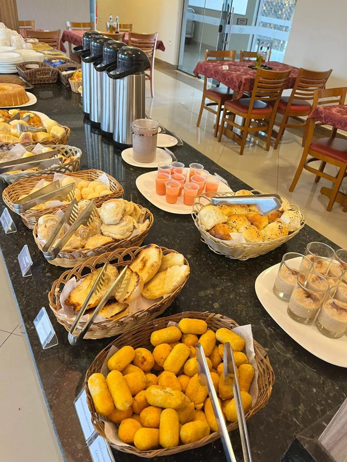 Food and drinks in Business Park Hotel