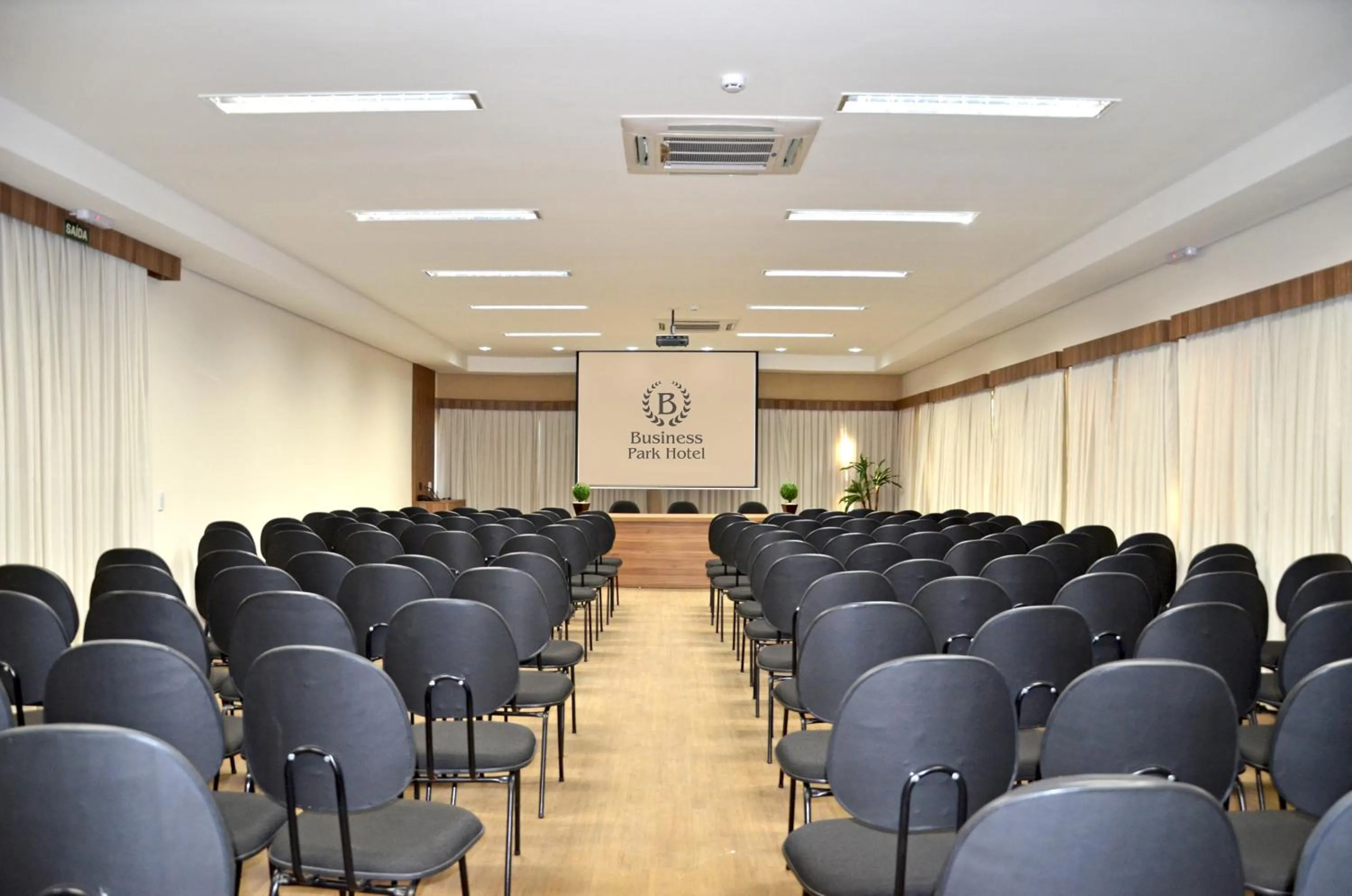 Business facilities in Business Park Hotel