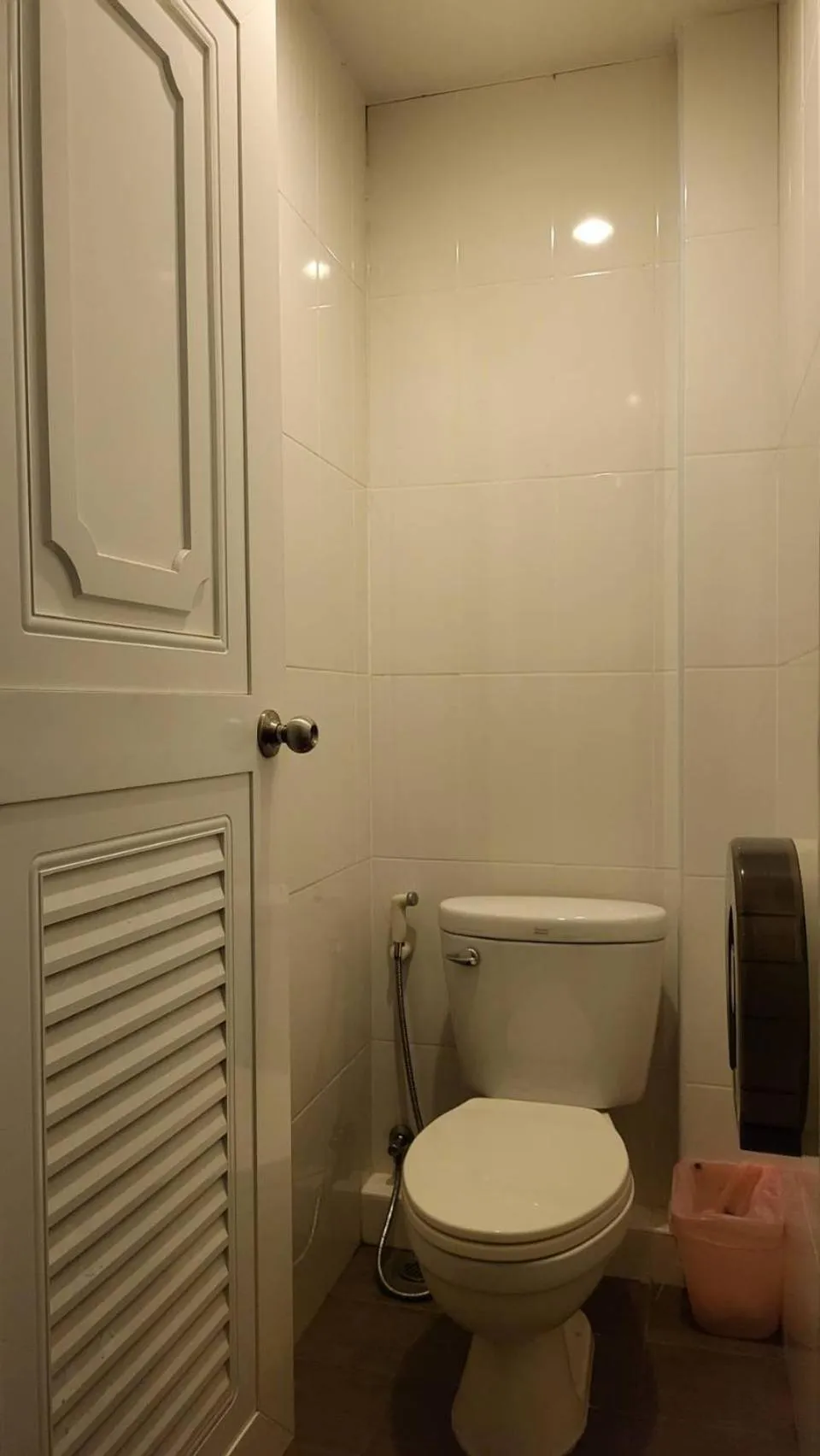 Toilet in Terminal58hostel@town