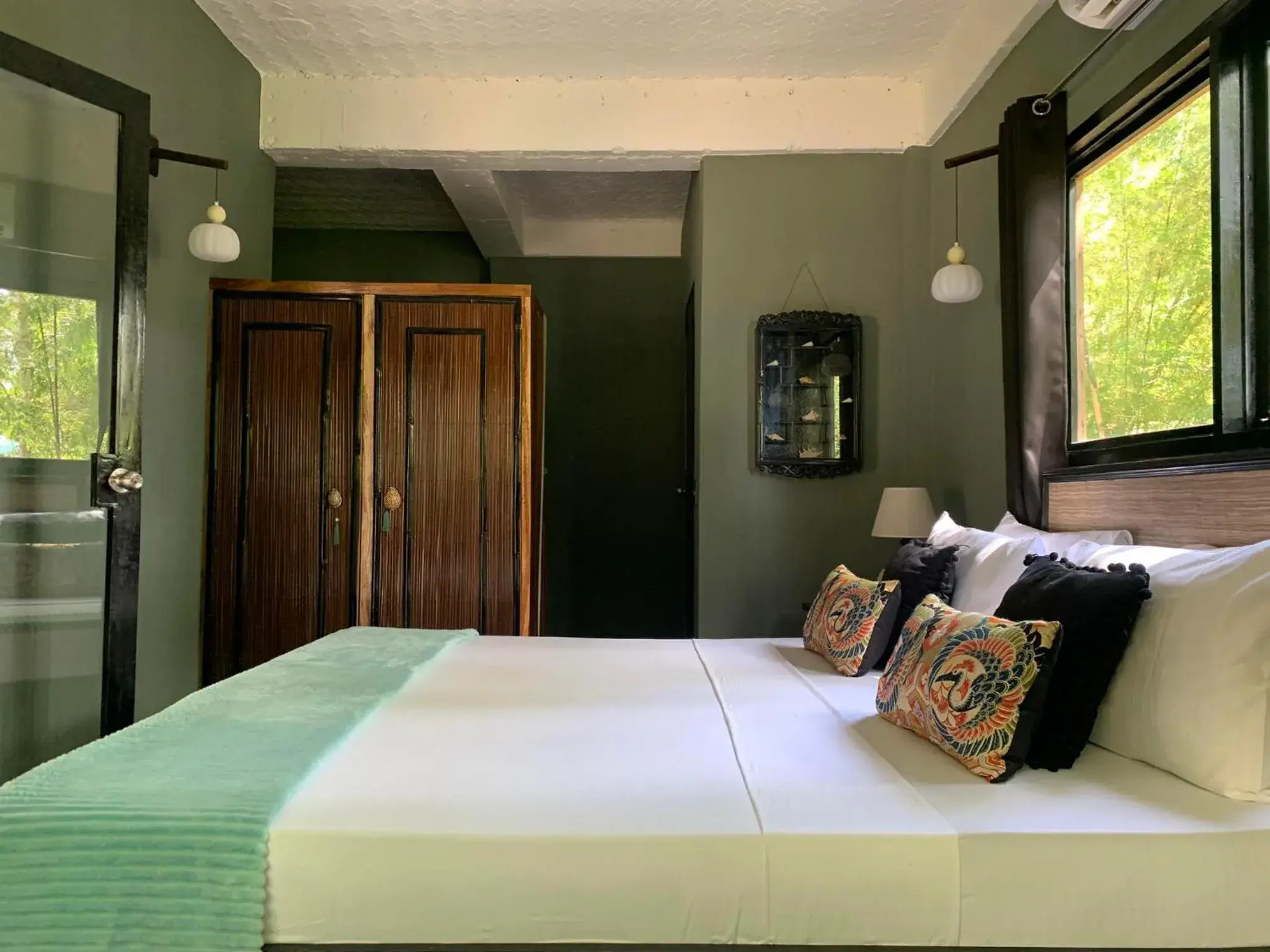 Premium King Room with Garden View in La Plage Hotel Premium King Room with Garden View in La Plage Hotel