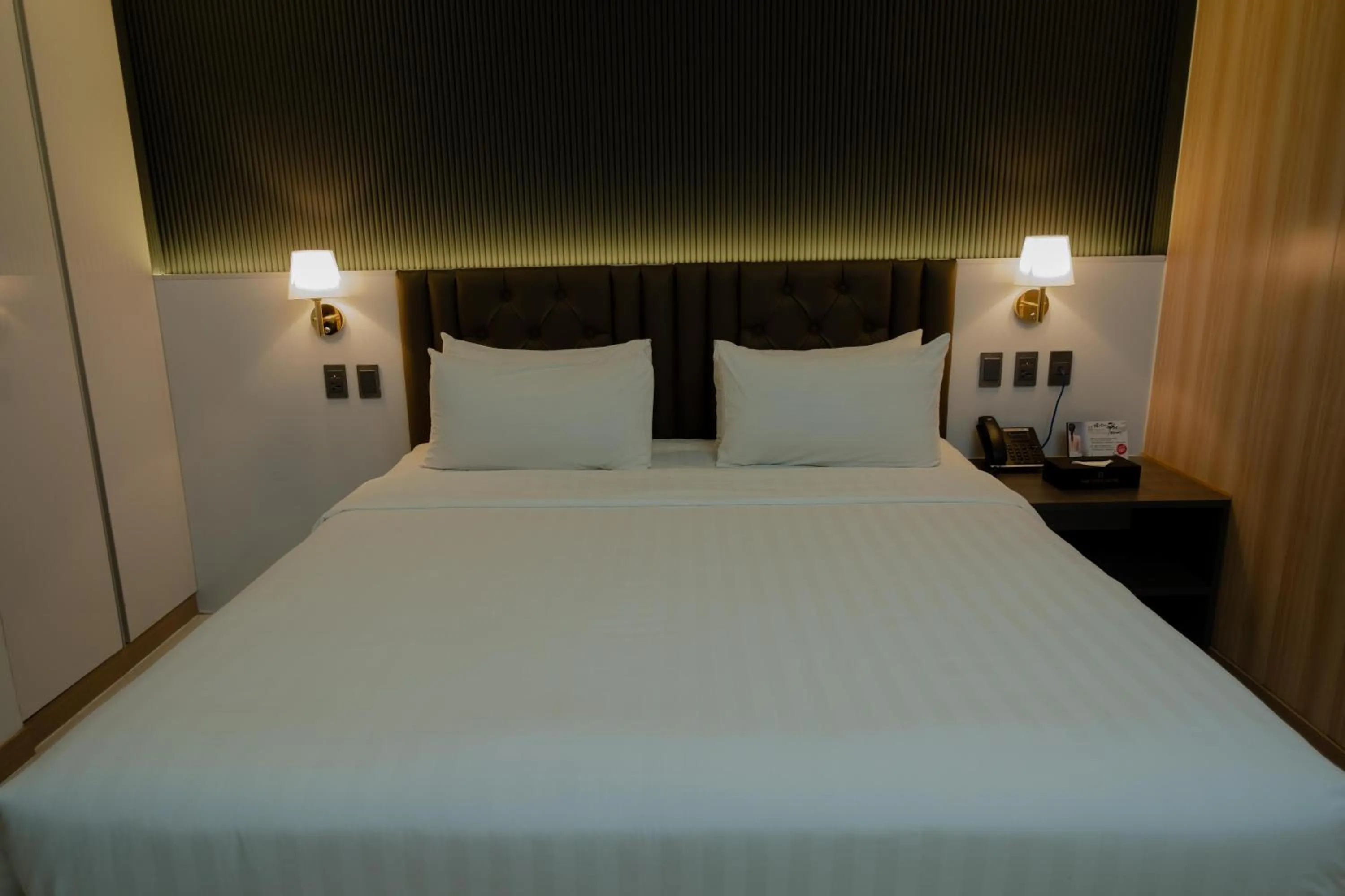 Bed in THE TIMES HOTEL