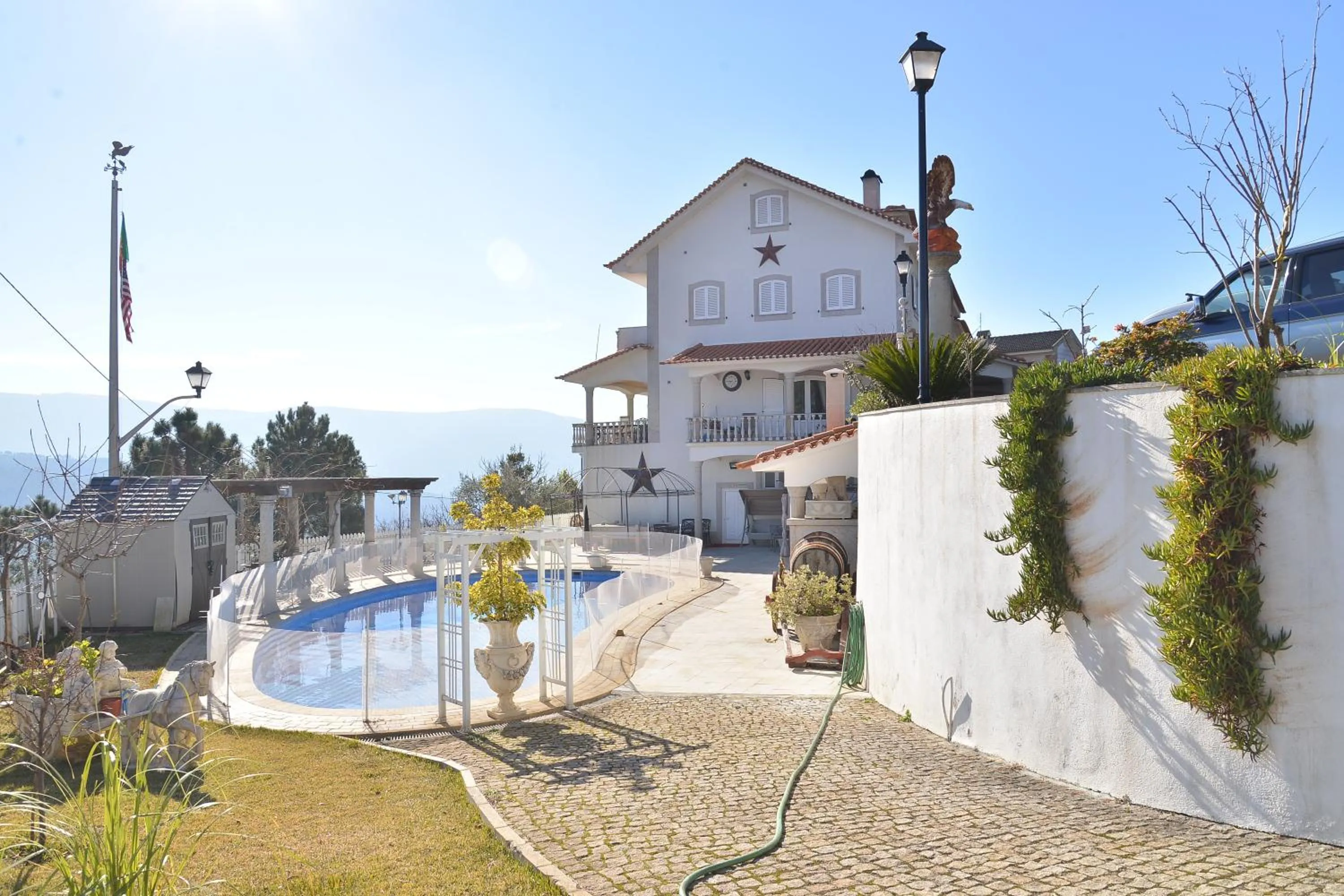 Property building in Casa Estrela de Alva