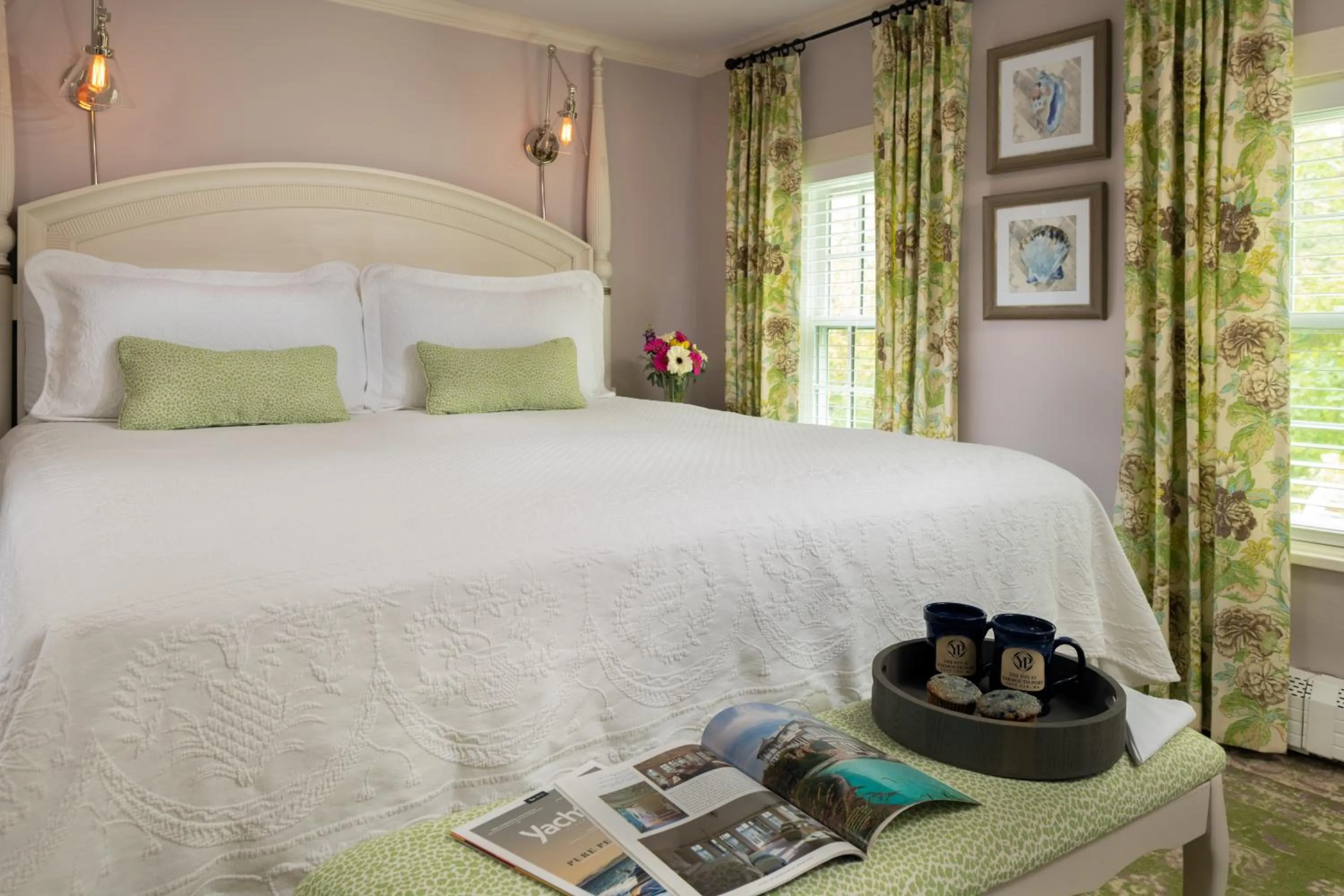 Bed in The Inn at Yarmouth Port