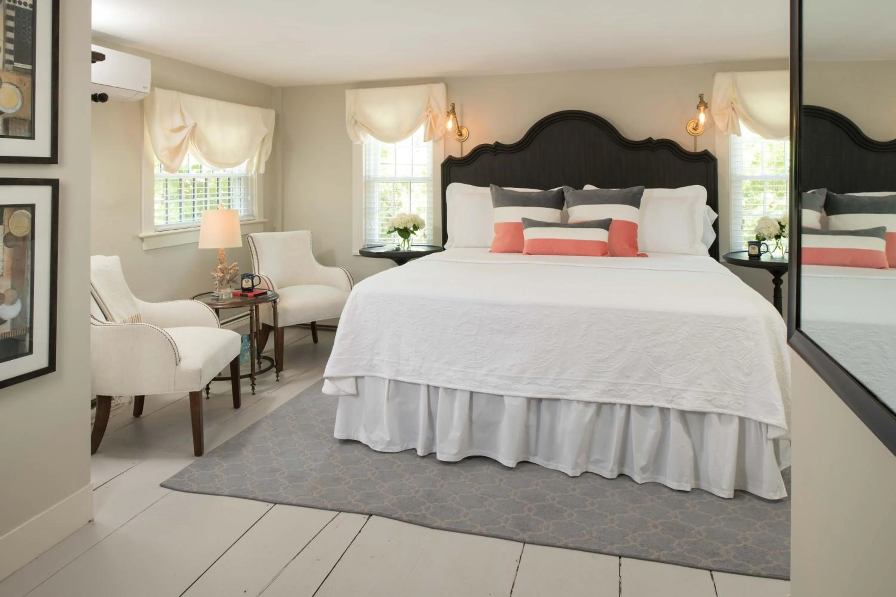 Bedroom, Bed in The Inn at Yarmouth Port