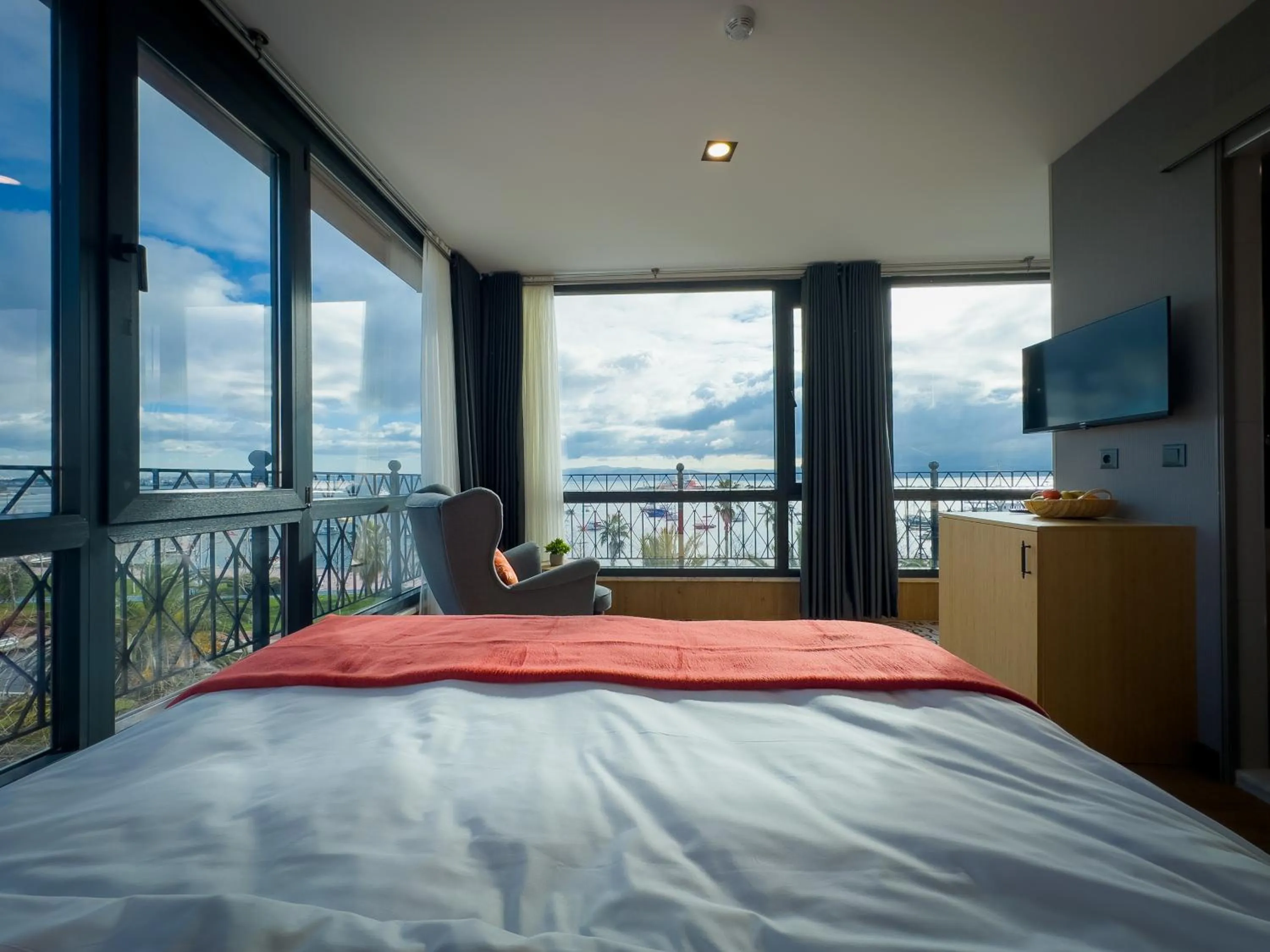 View (from property/room), Bed in Mihman Hotel