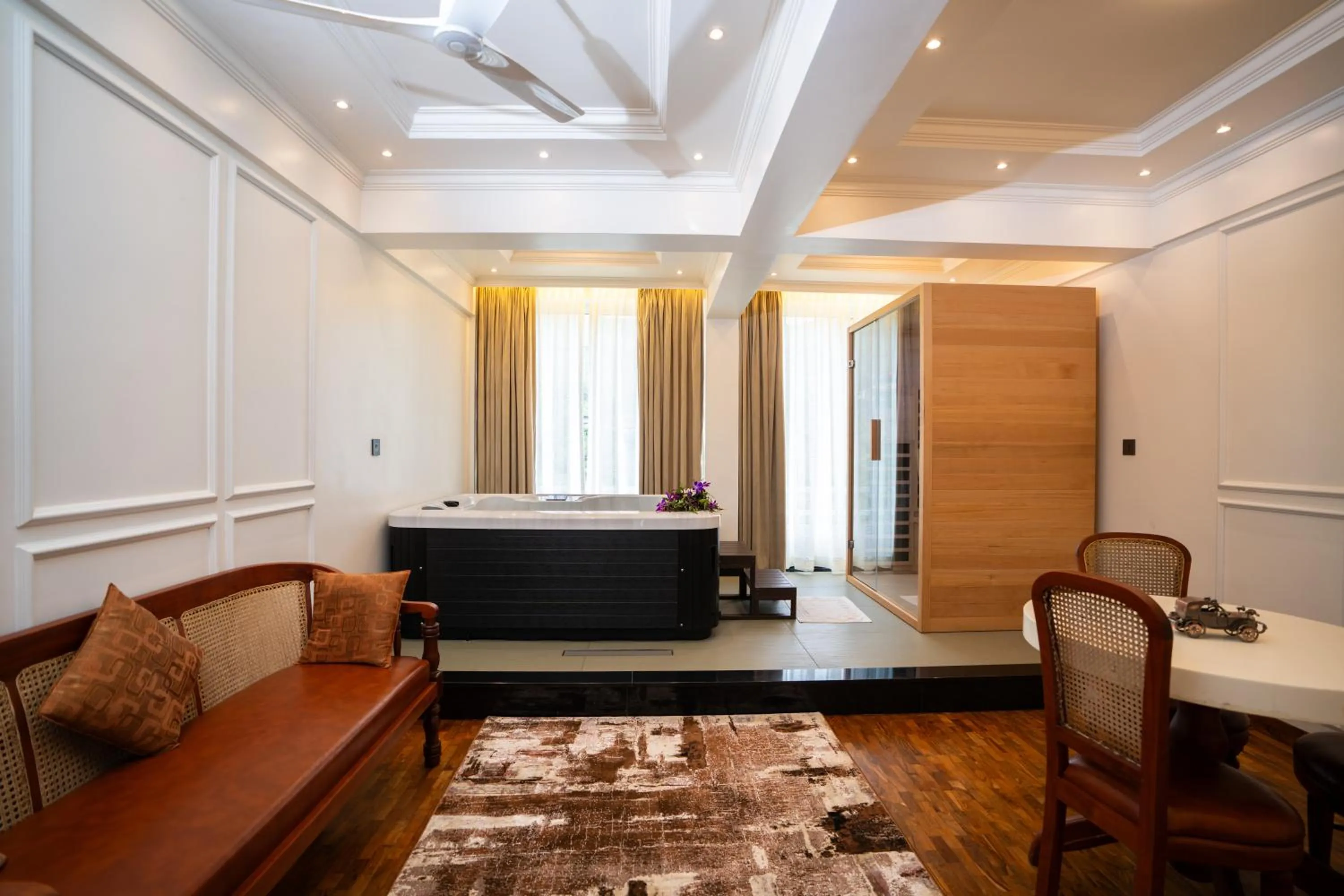 Living room in Hotel C7 Munnar