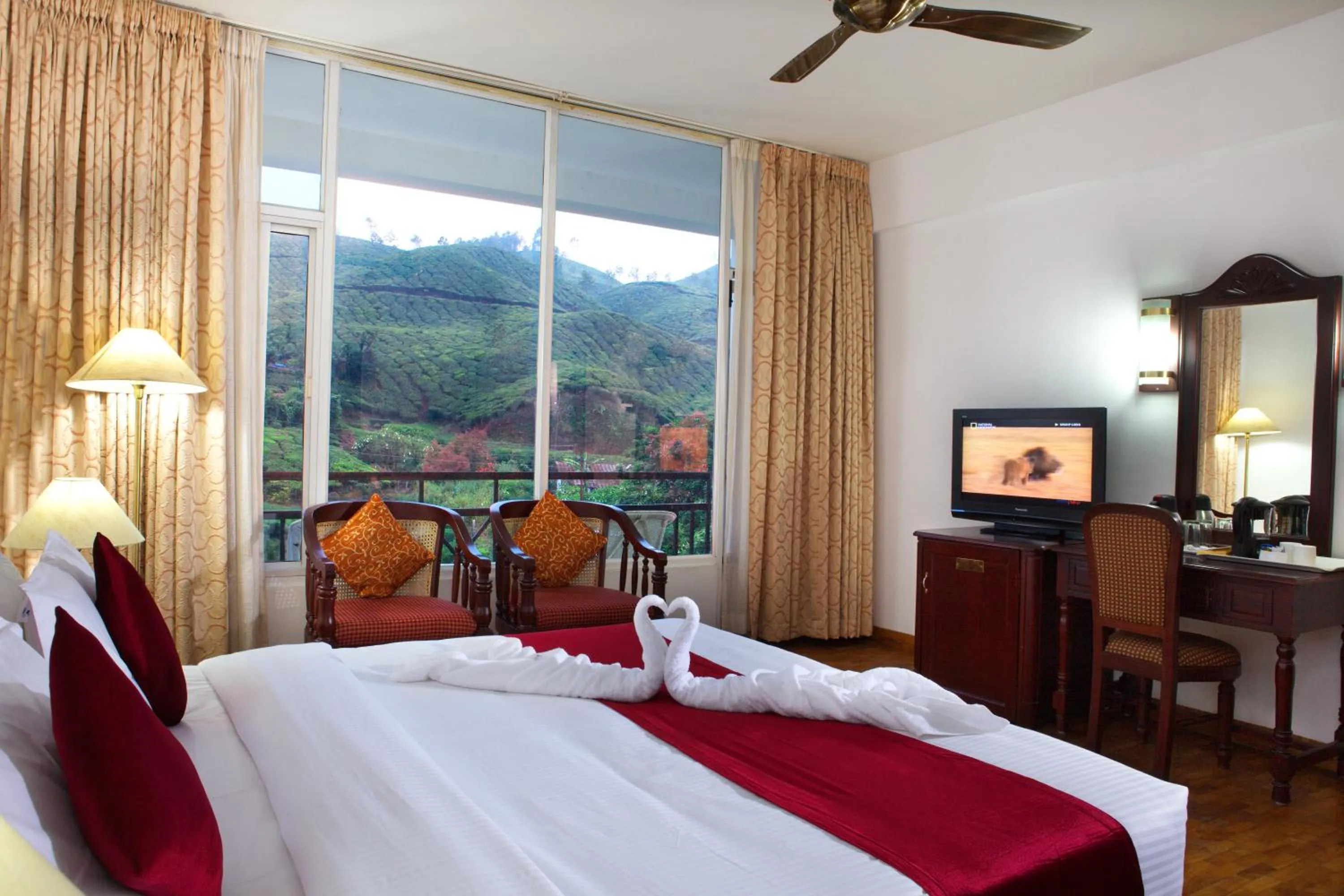 Bed in Hotel C7 Munnar