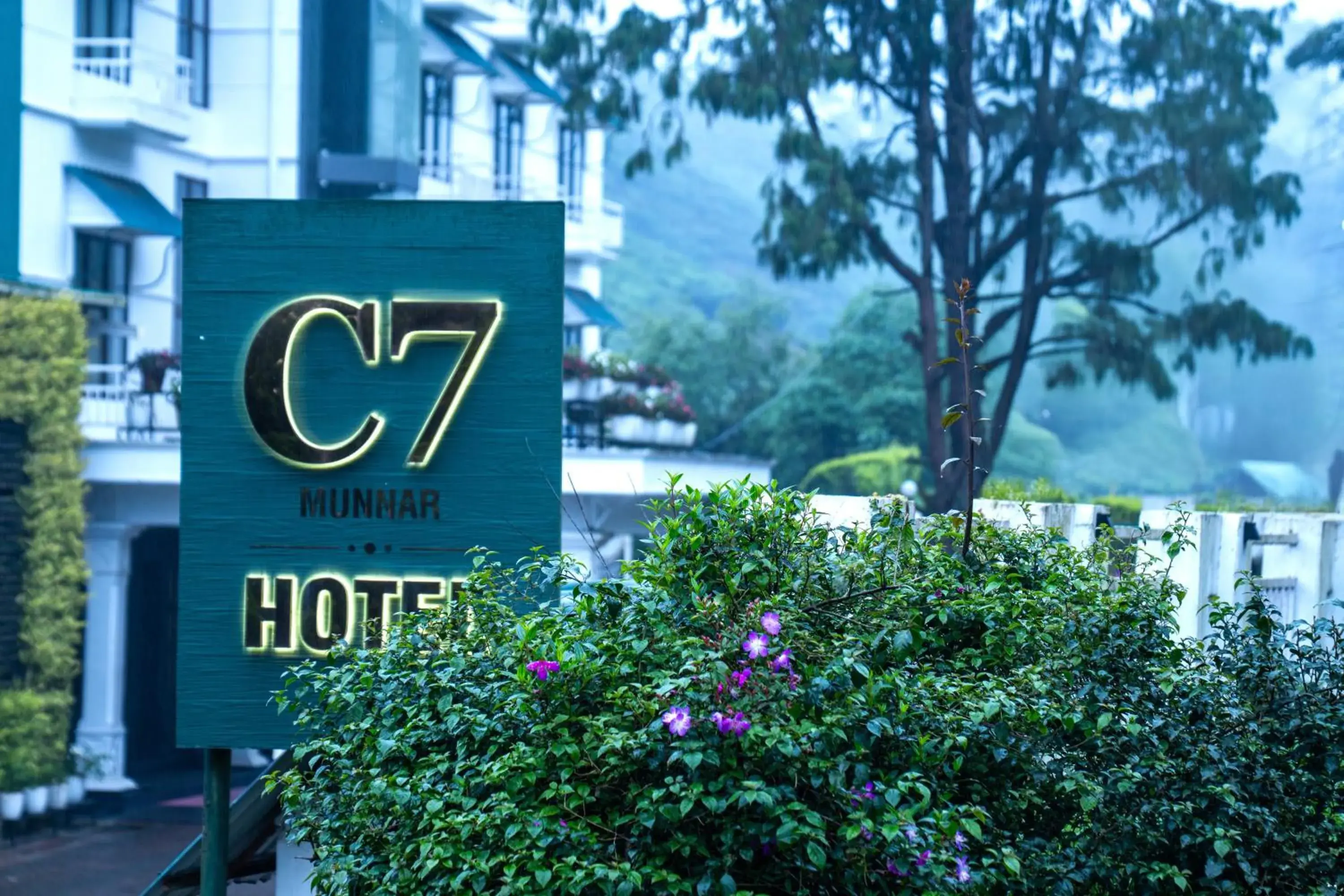 Property building in Hotel C7 Munnar Property building in Hotel C7 Munnar