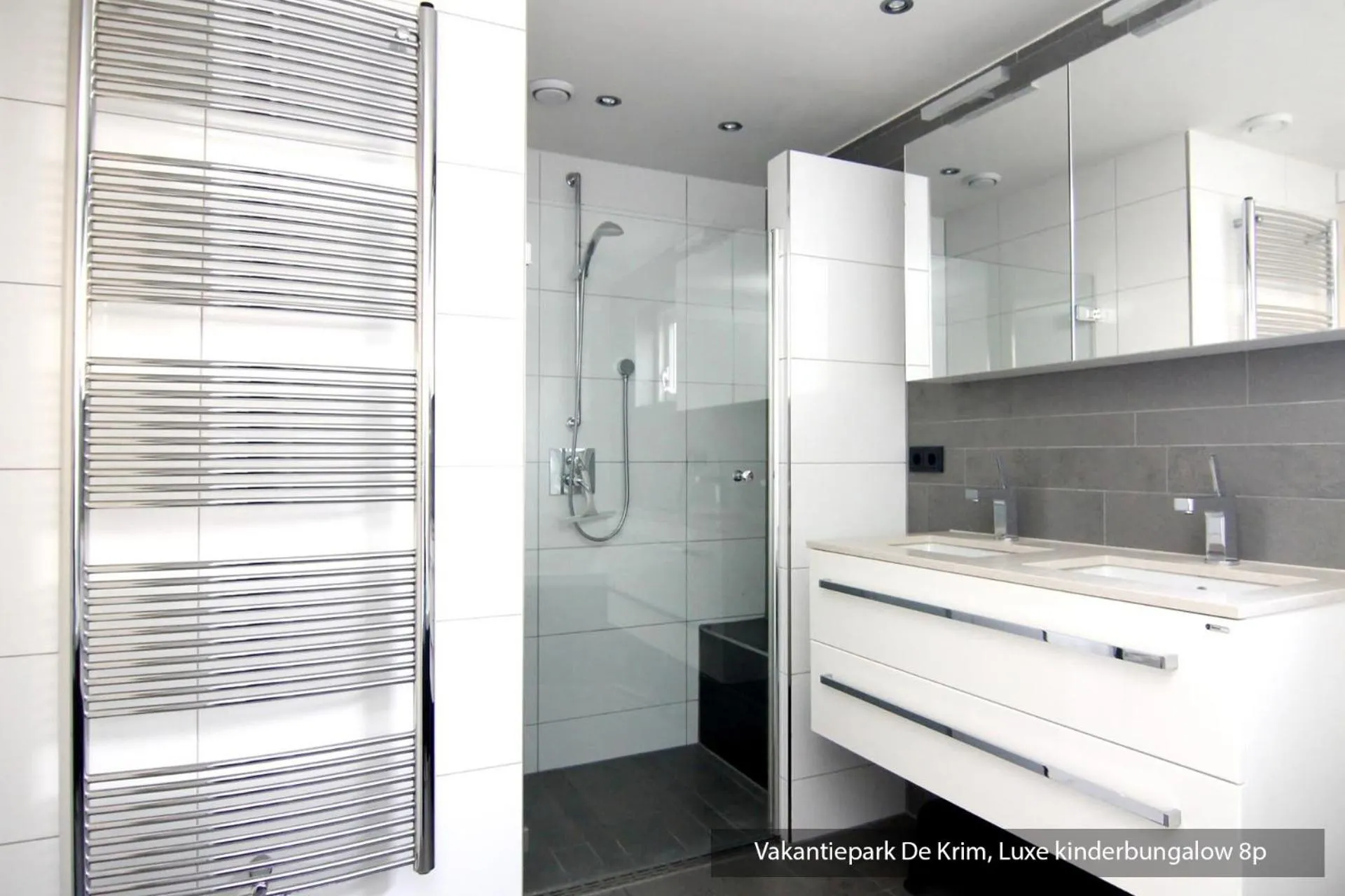 Bathroom in Vakantiepark De Krim Texel
