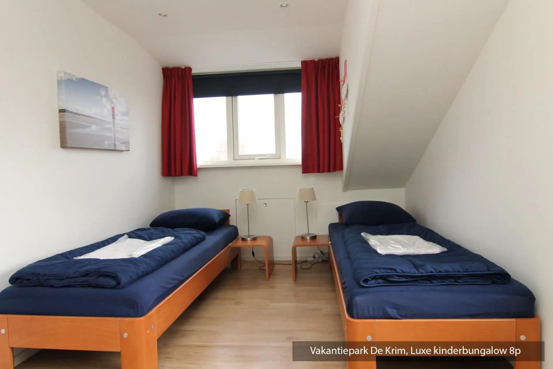 Bedroom, Bed in Vakantiepark De Krim Texel
