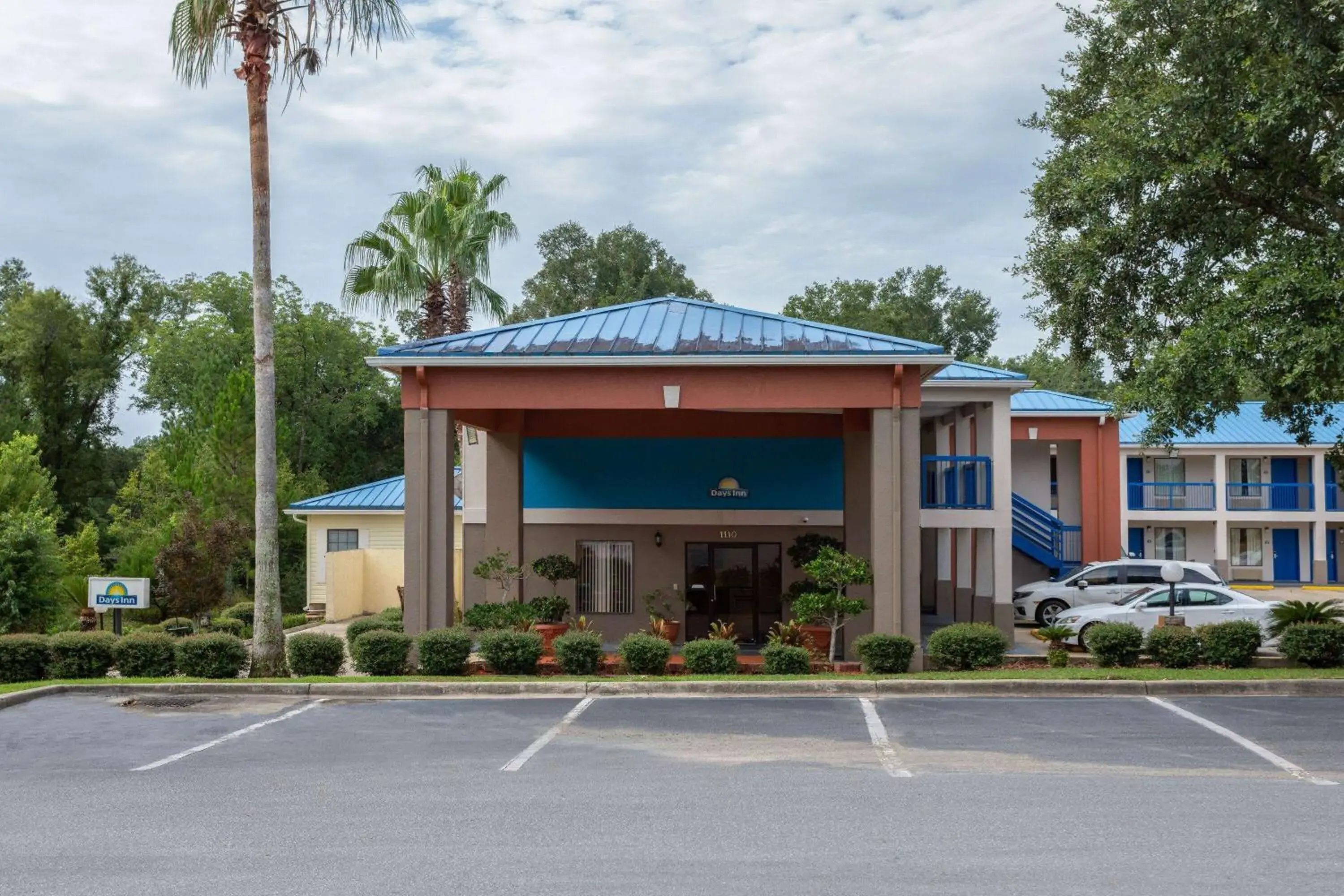 Property building in Days Inn by Wyndham Chipley Property building in Days Inn by Wyndham Chipley