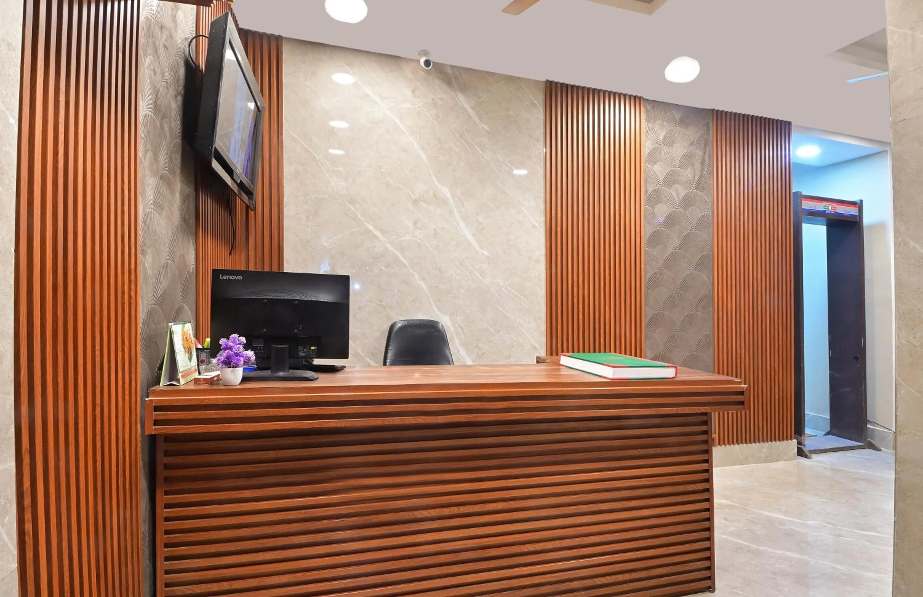 TV and multimedia in Hotel Chowdhry-New Delhi Railway Station-2 minutes walk