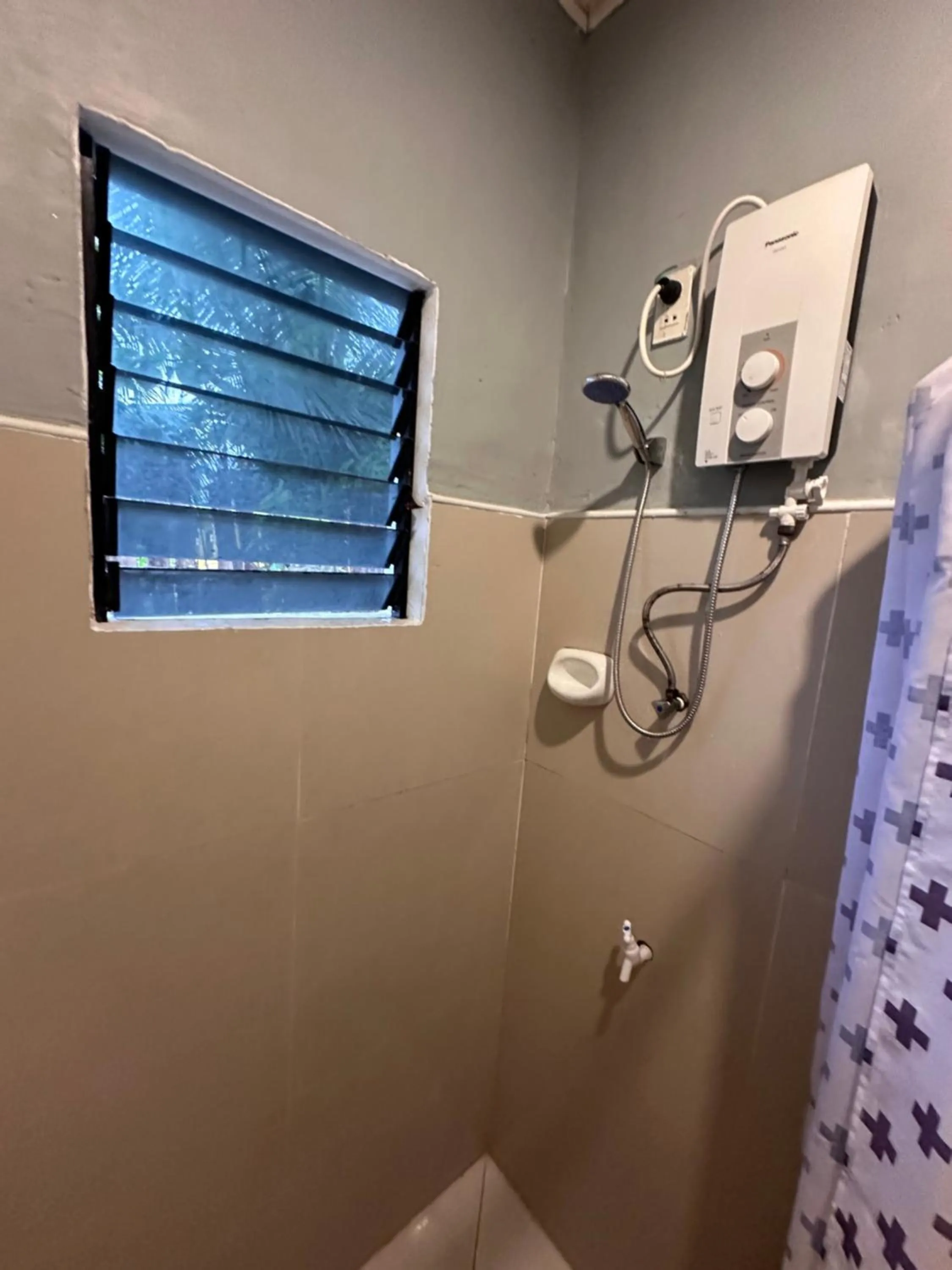 Lionfish Backpackers Hostel Malapascua