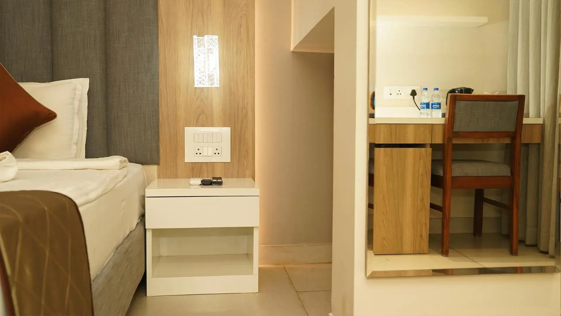 Bed in Hotel Devdeep Porvorim Bed in Hotel Devdeep Porvorim