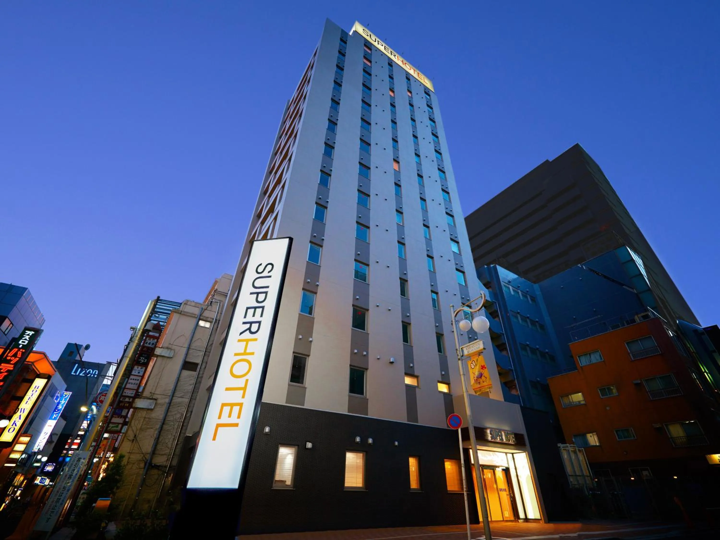 Property building in Super Hotel Shinjuku Kabukicho