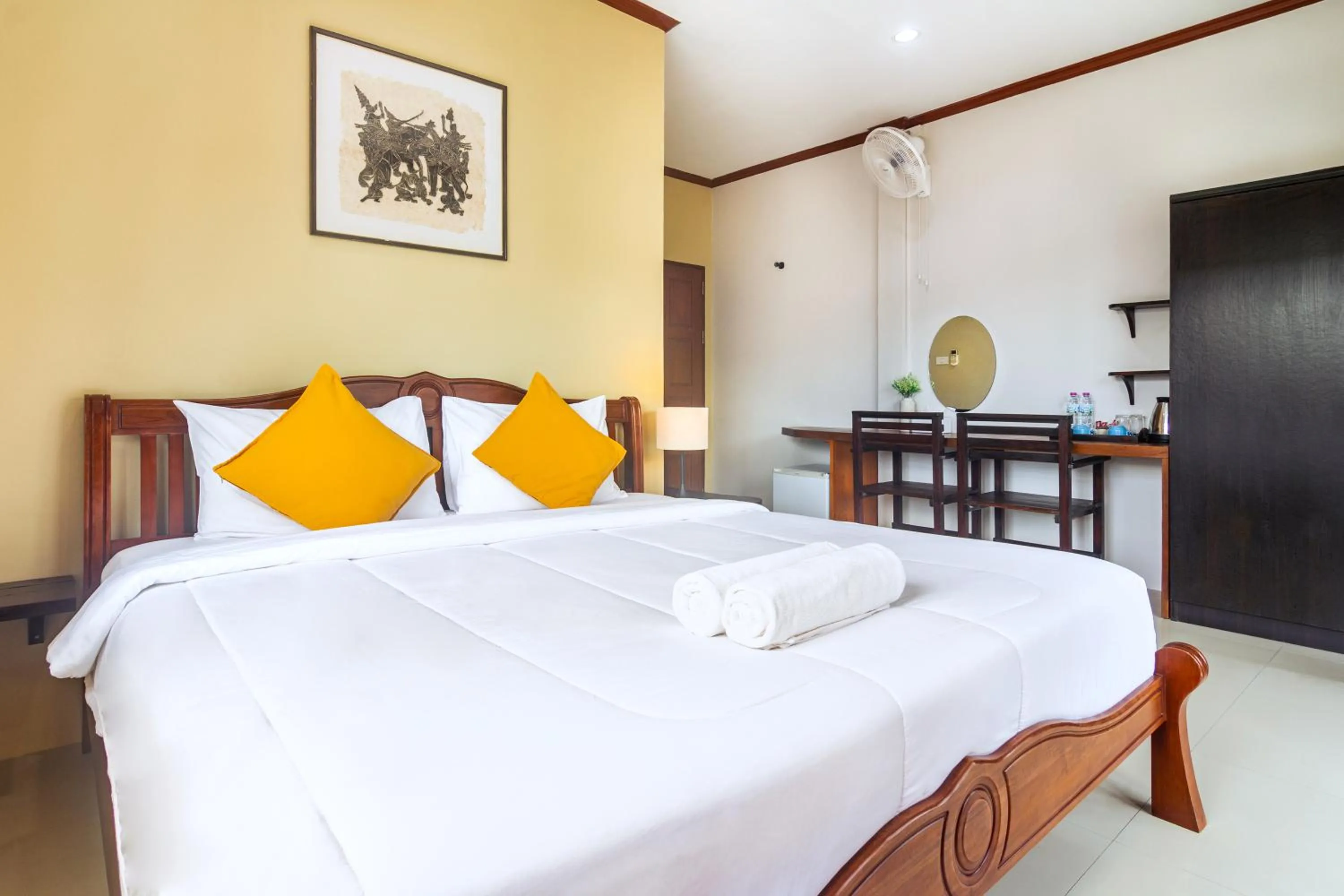 Bed in Kamala Beach Residence