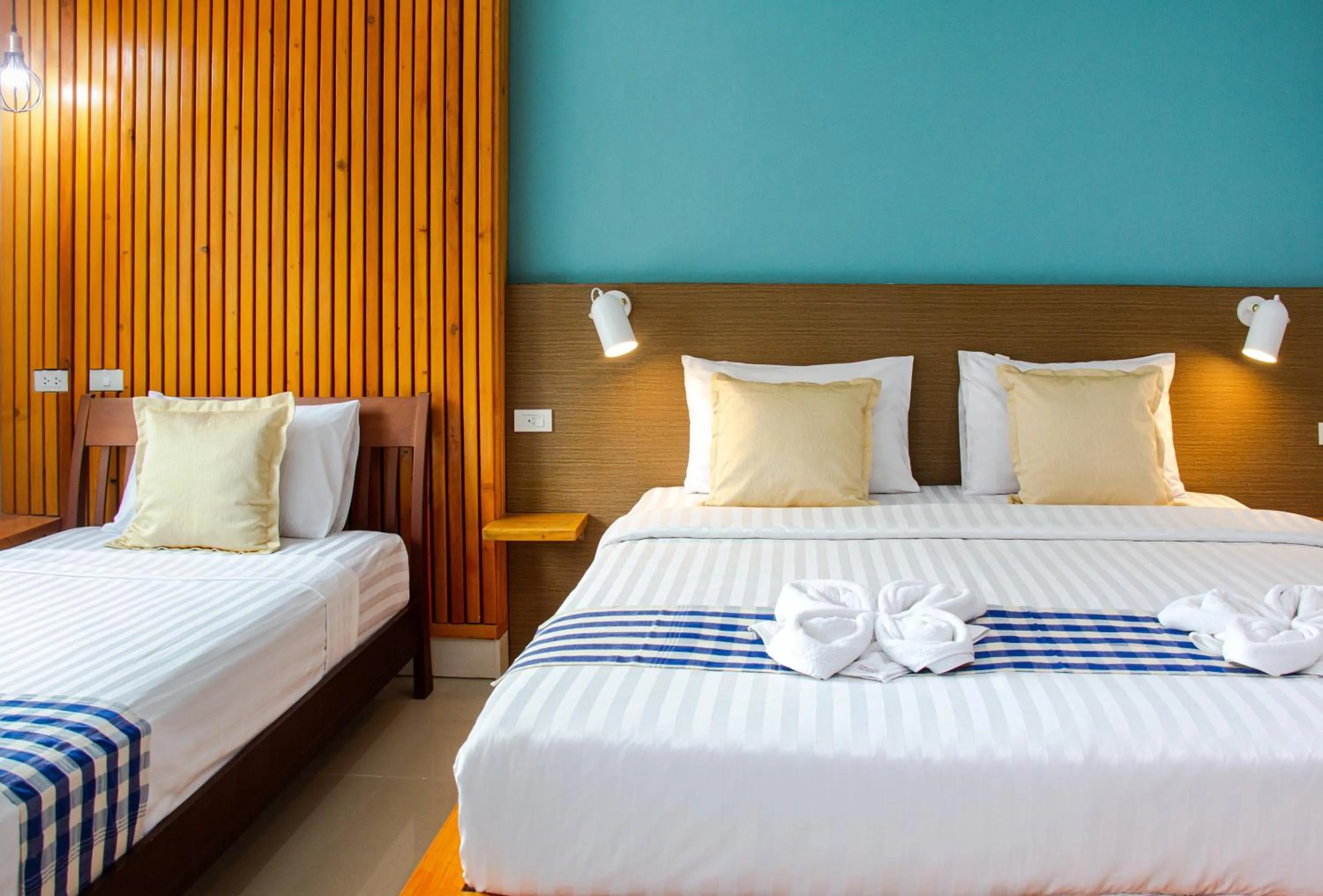 Bed in Kamala Beach Residence