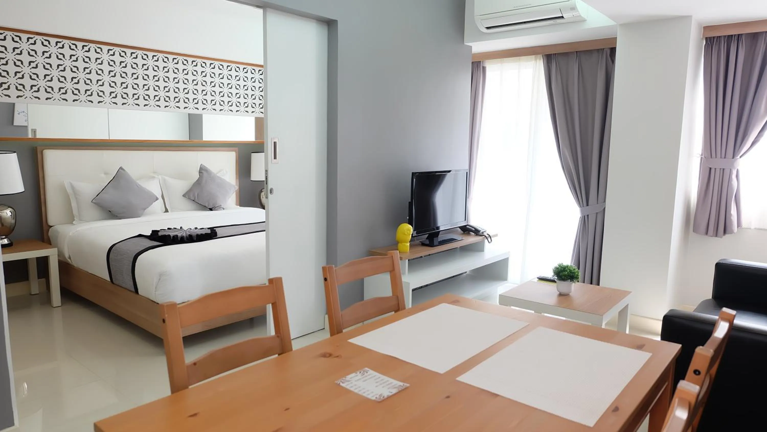 Photo of the whole room, Bed in Racha Residence