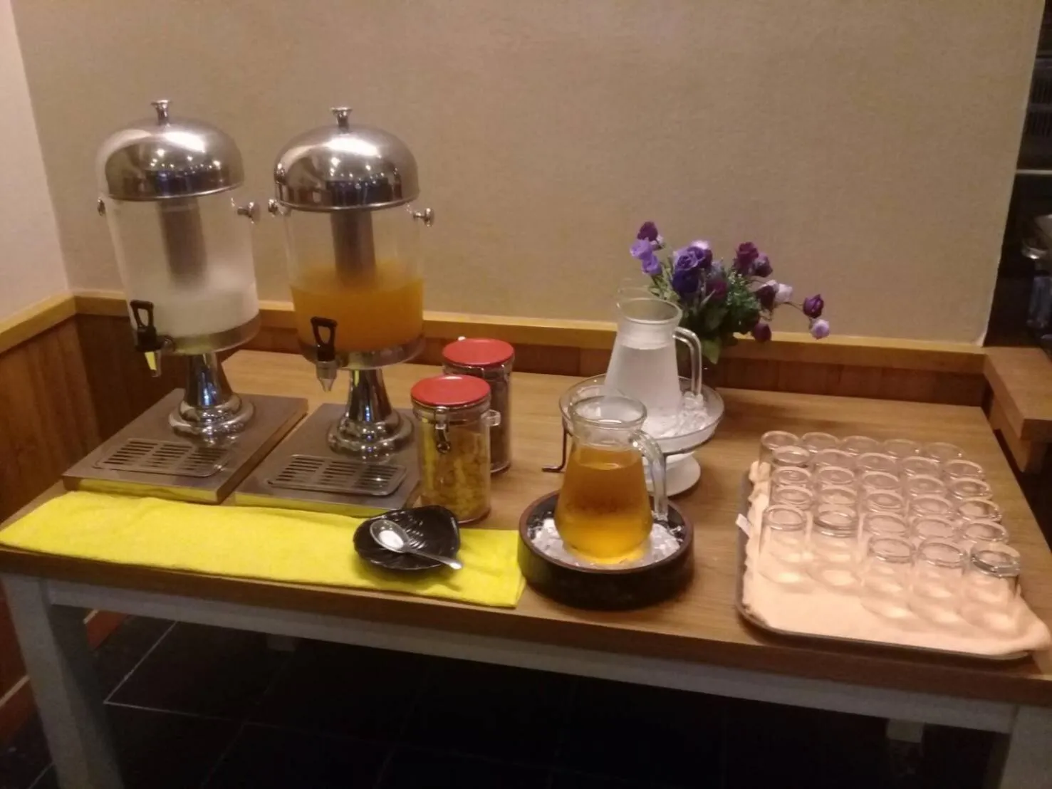 Breakfast in Racha Residence