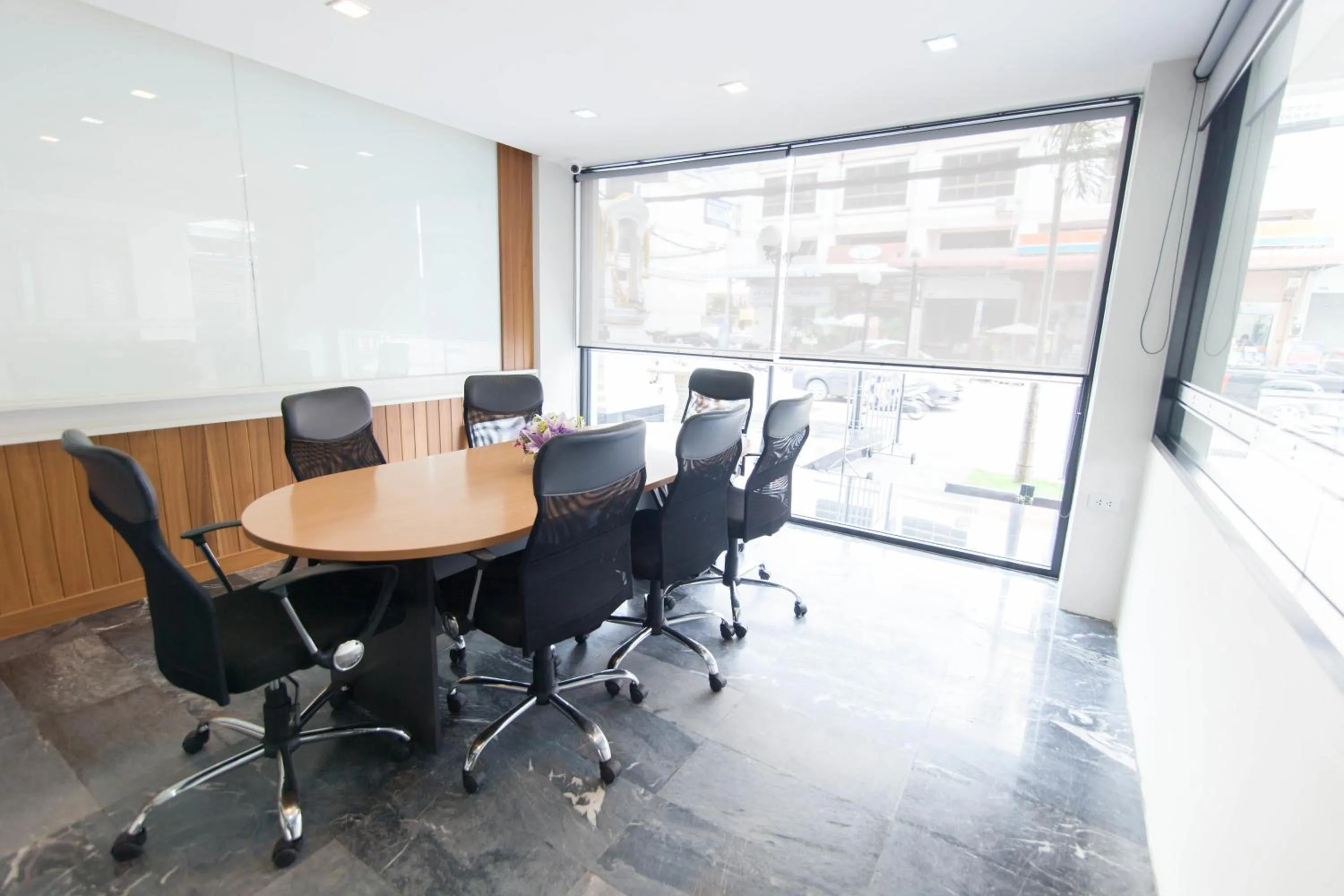 Day in Racha Residence