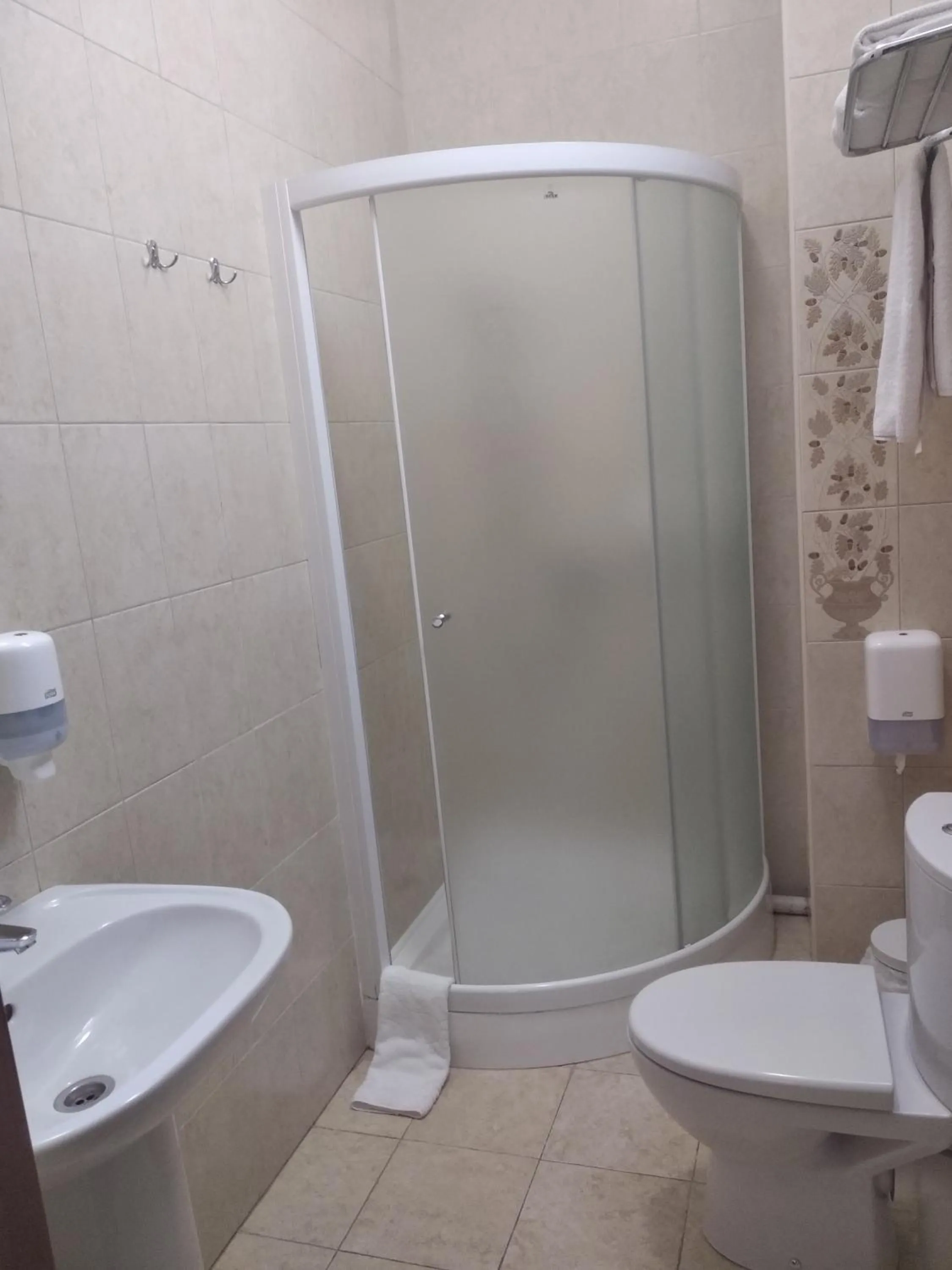 Shower in 12 Months Mini Hotel