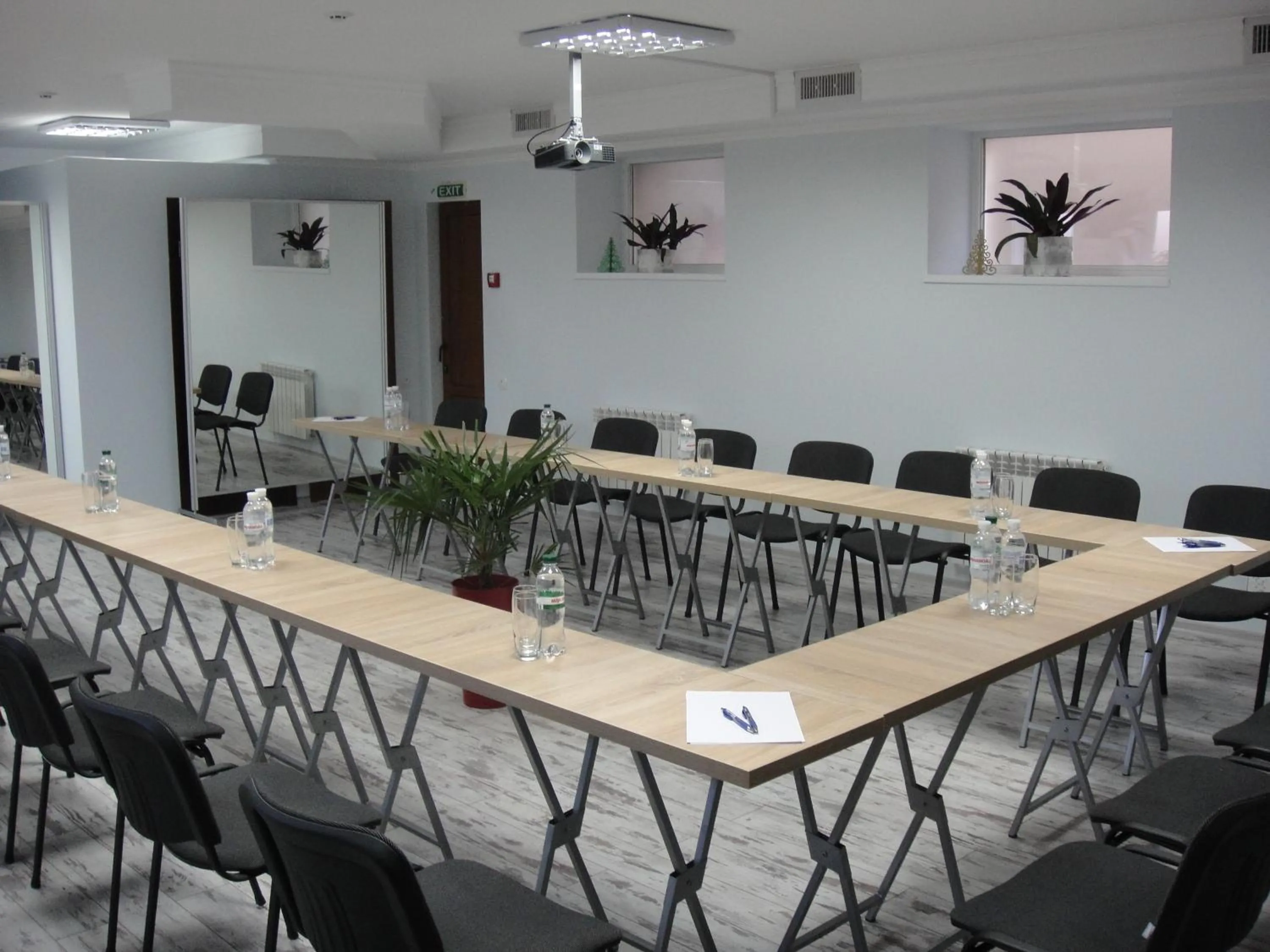 Meeting/conference room in 12 Months Mini Hotel