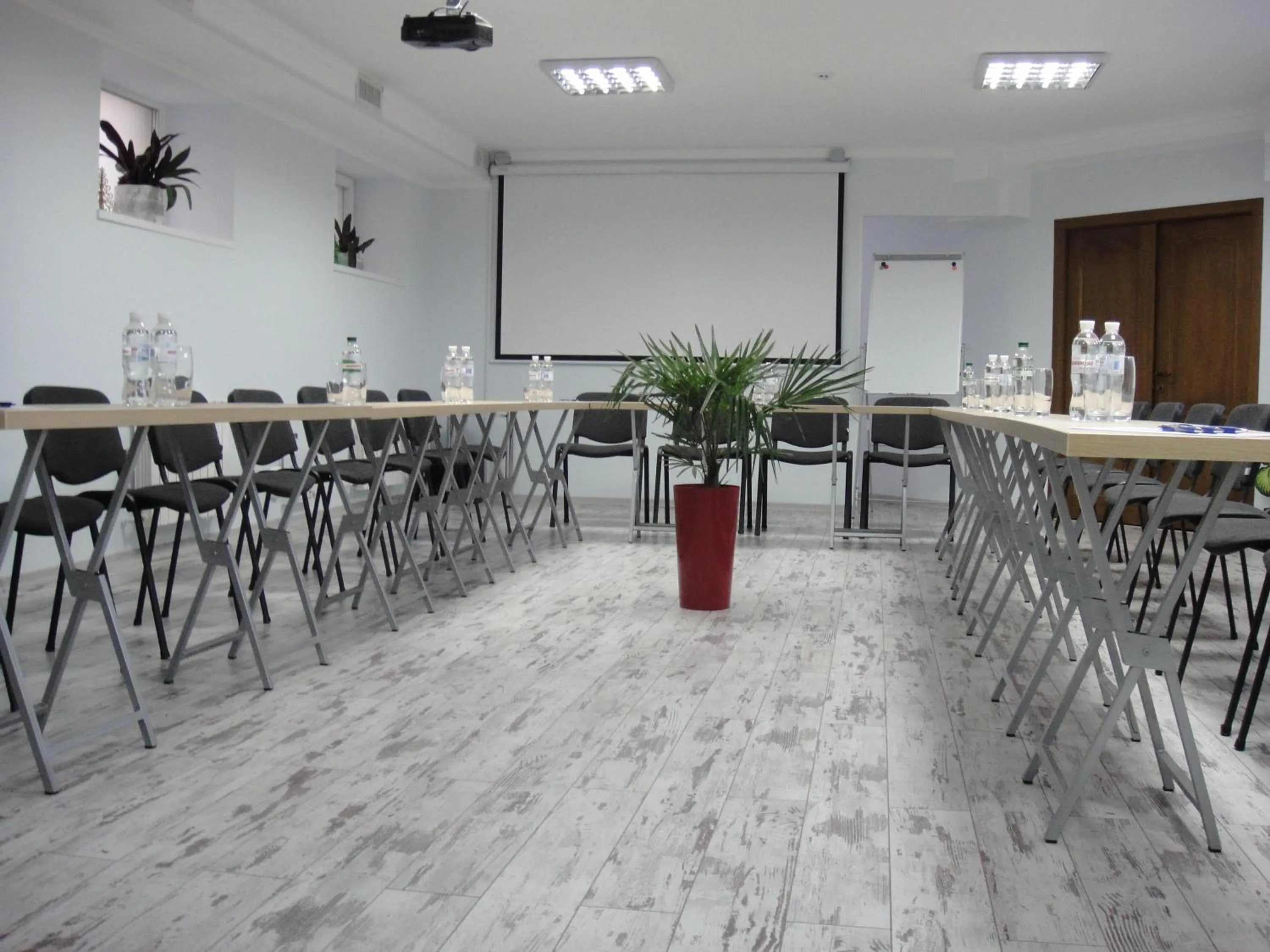 Meeting/conference room in 12 Months Mini Hotel