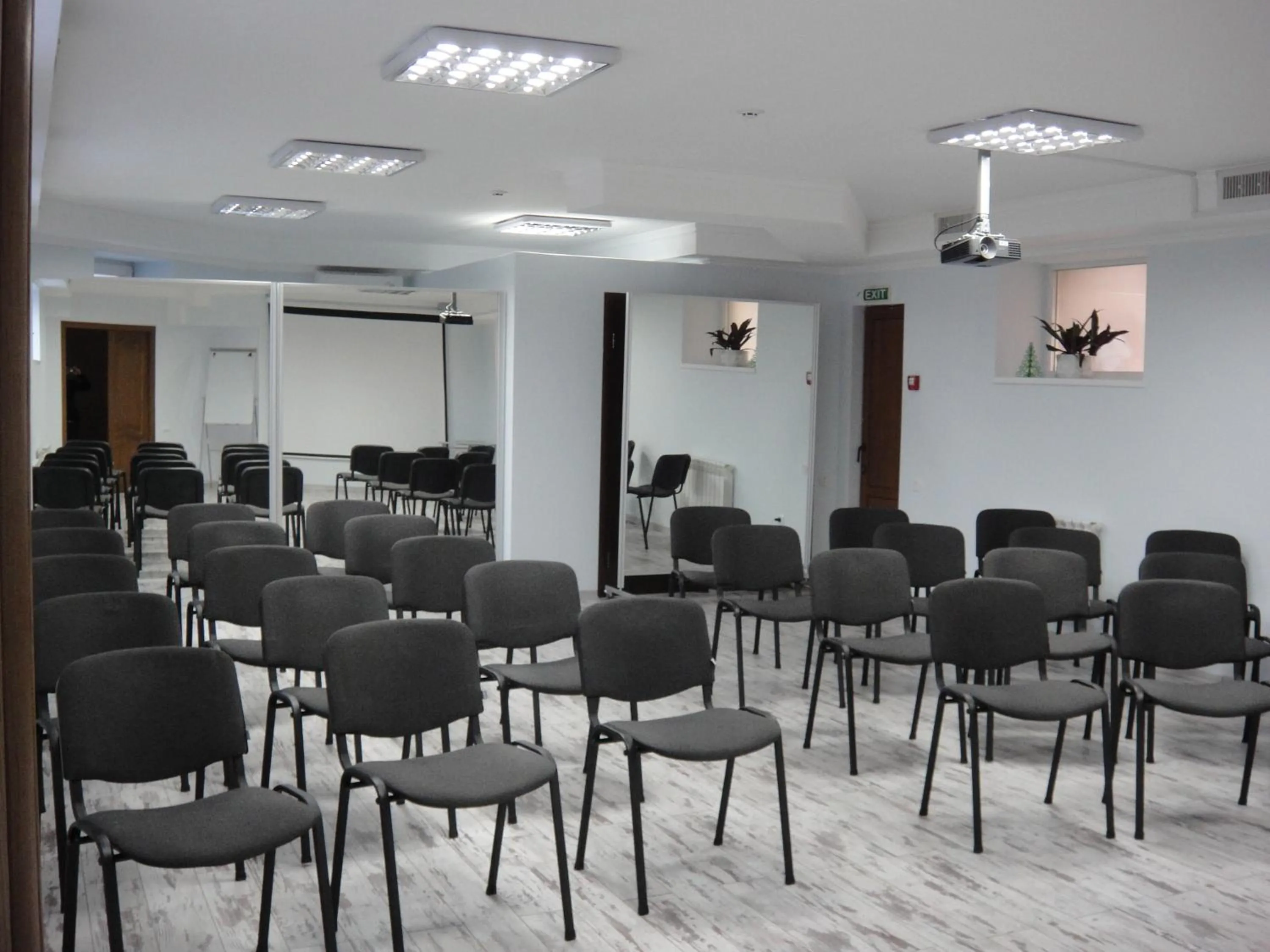 Meeting/conference room in 12 Months Mini Hotel