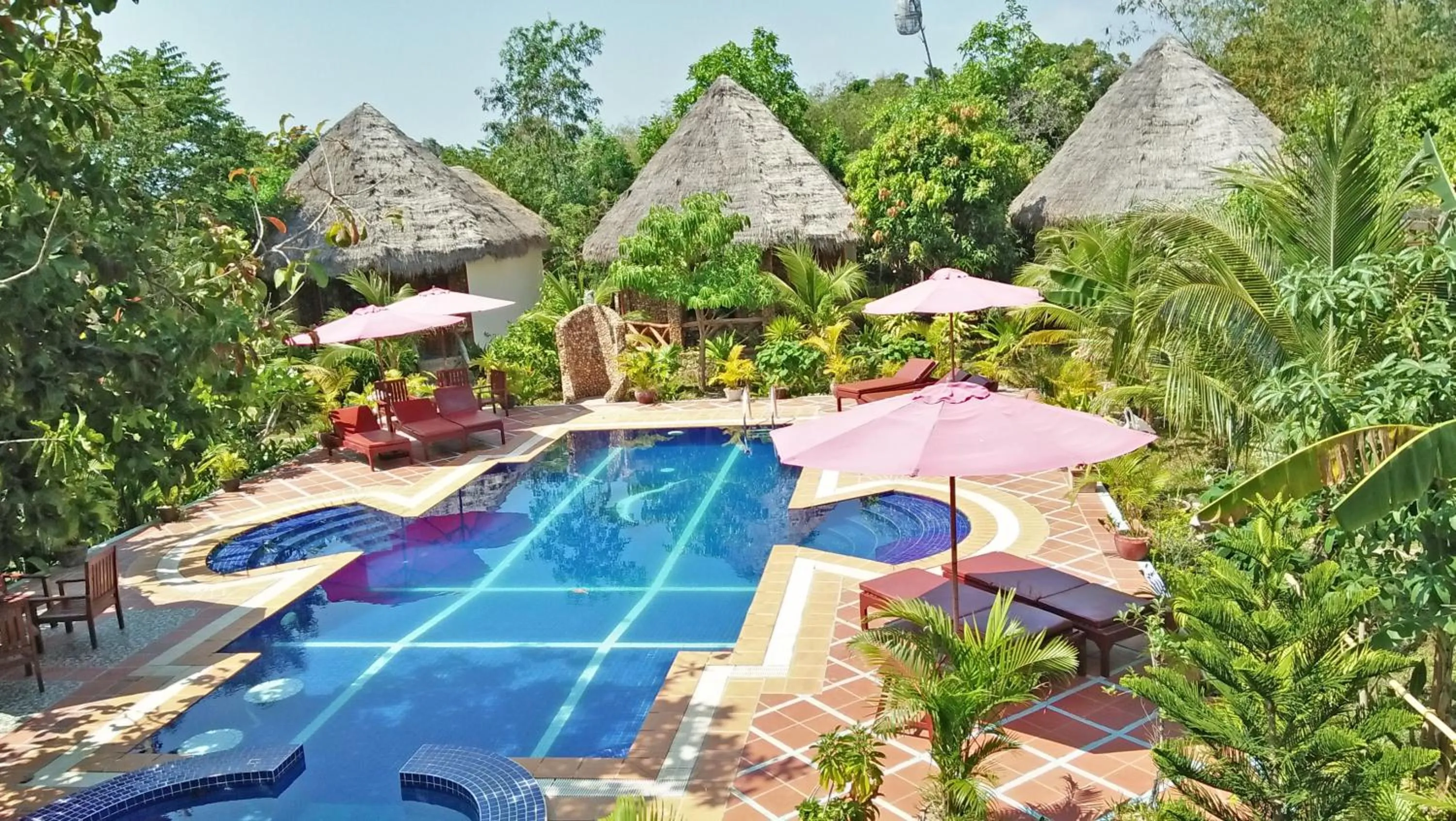 Swimming pool, Pool View in Darica Resort