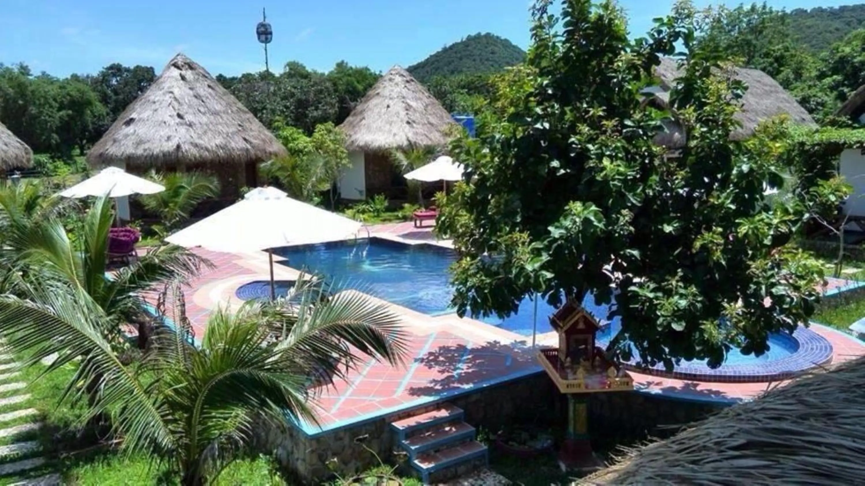 Bird's eye view, Pool View in Darica Resort