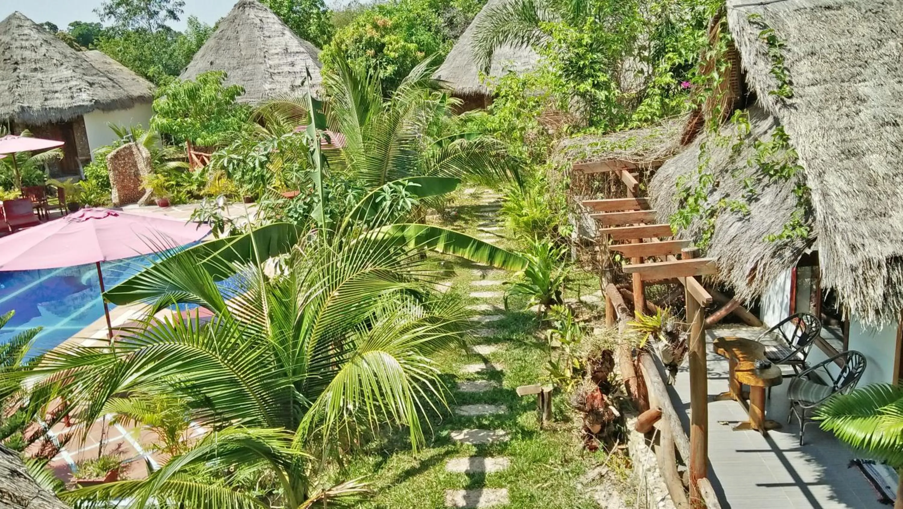 Swimming pool, Pool View in Darica Resort