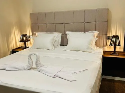 Nikara Beach Villas Arugambay
