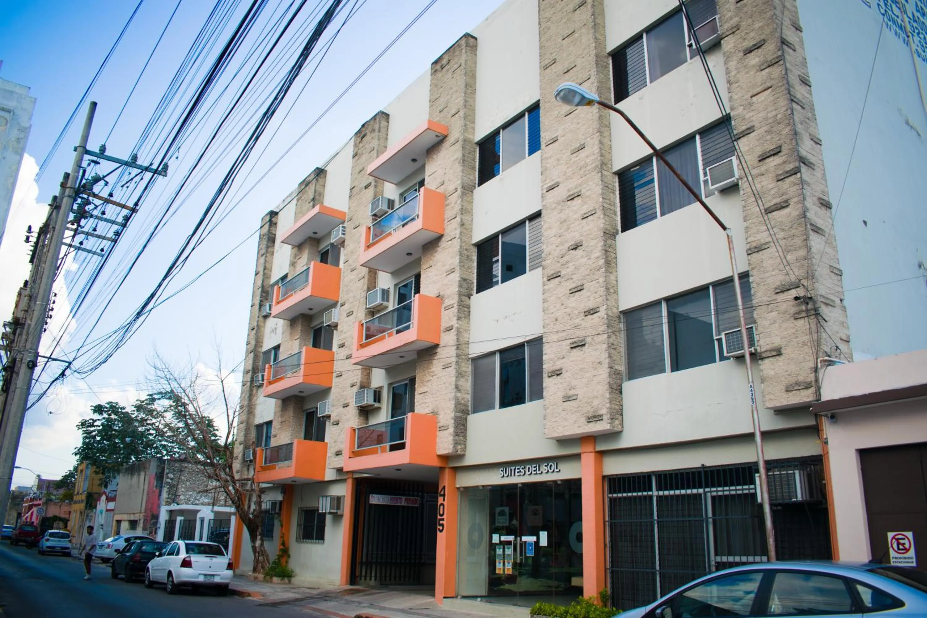 Suites del Sol Hotel & Apartments