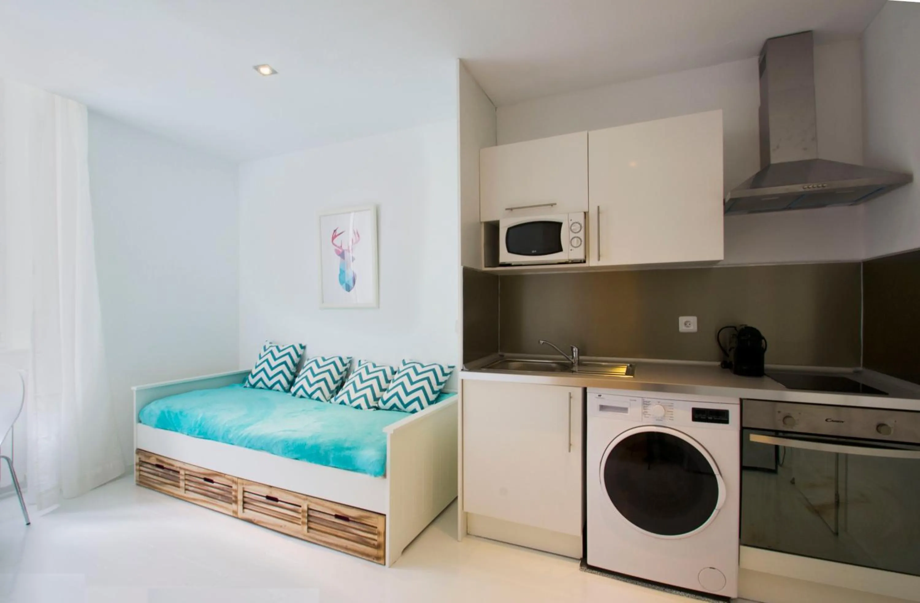 Property building, Bed in Maison La Douane - Comprends nettoyage professionnel et le linge