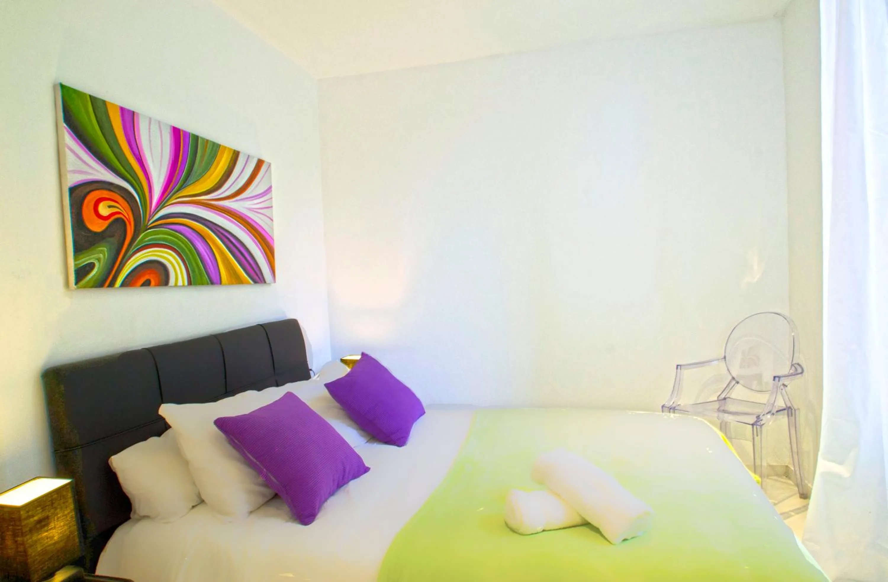 Property building, Bed in Maison La Douane - Comprends nettoyage professionnel et le linge