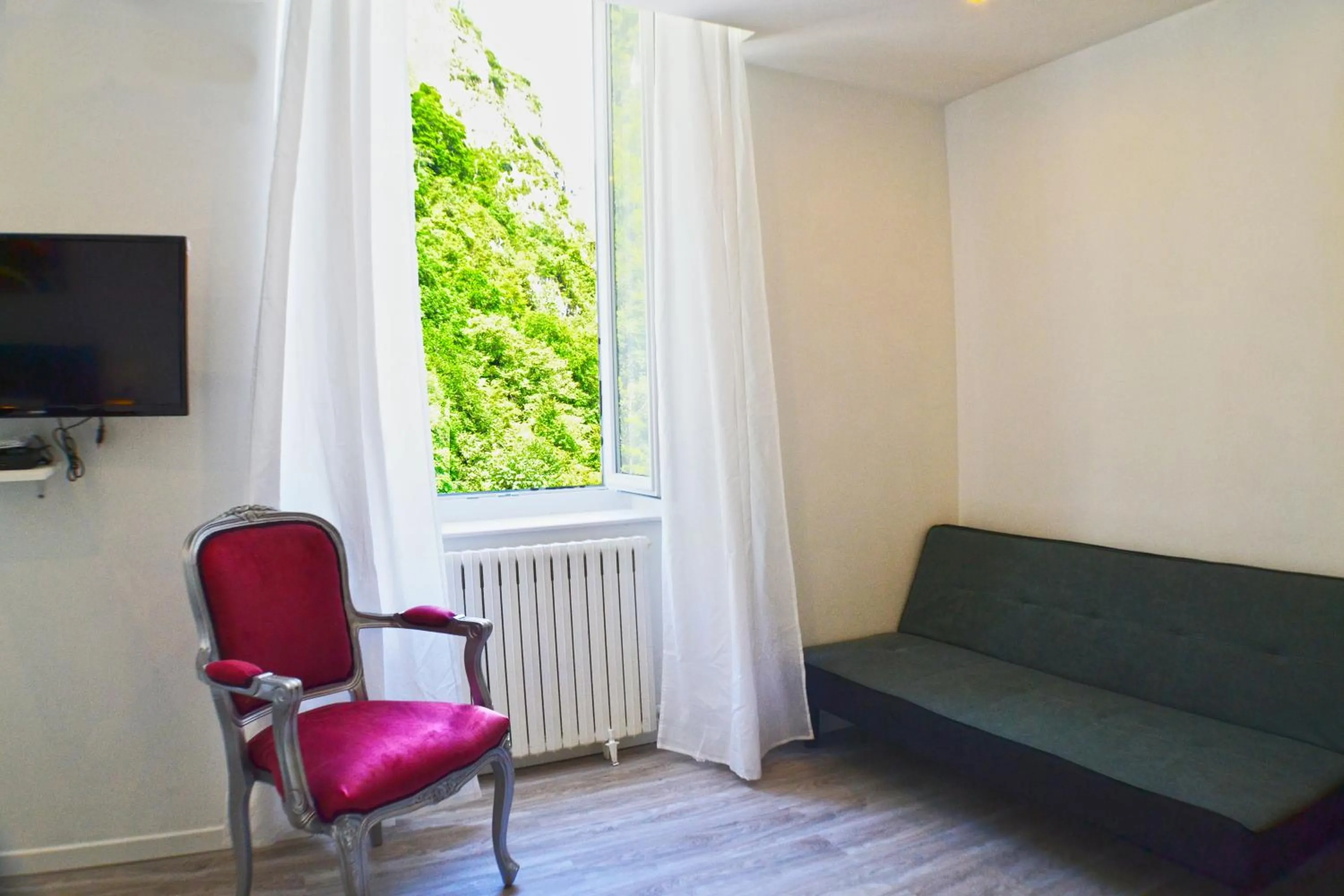 Maison La Douane - Comprends nettoyage professionnel et le linge