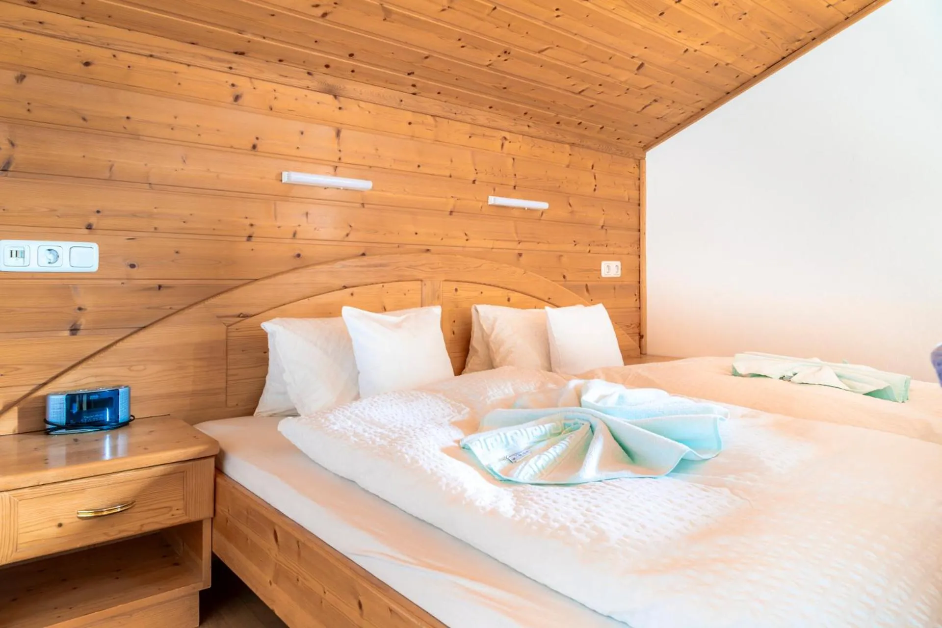 Bedroom, Bed in Gasthof Pesbichl