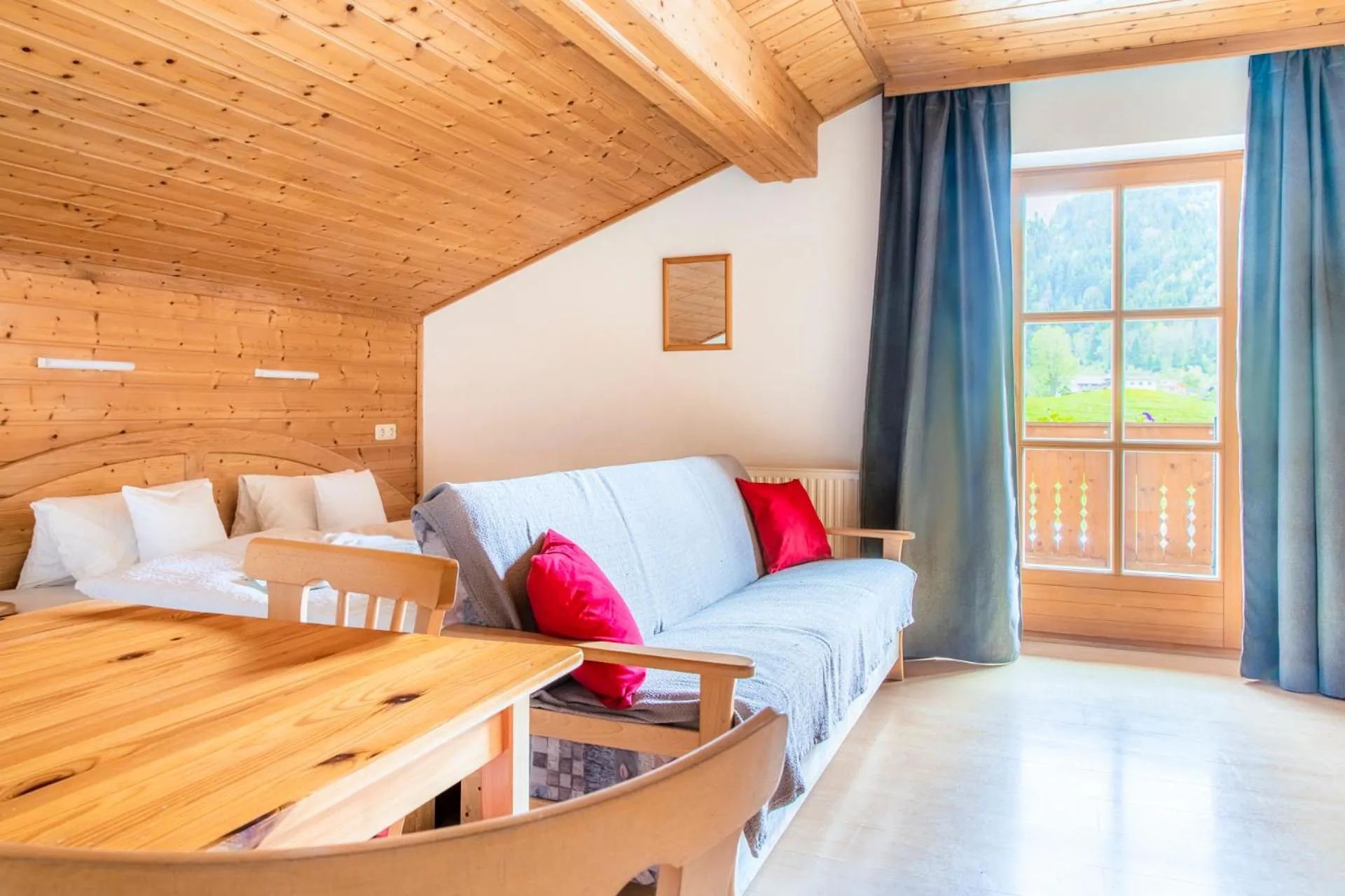 Bed in Gasthof Pesbichl