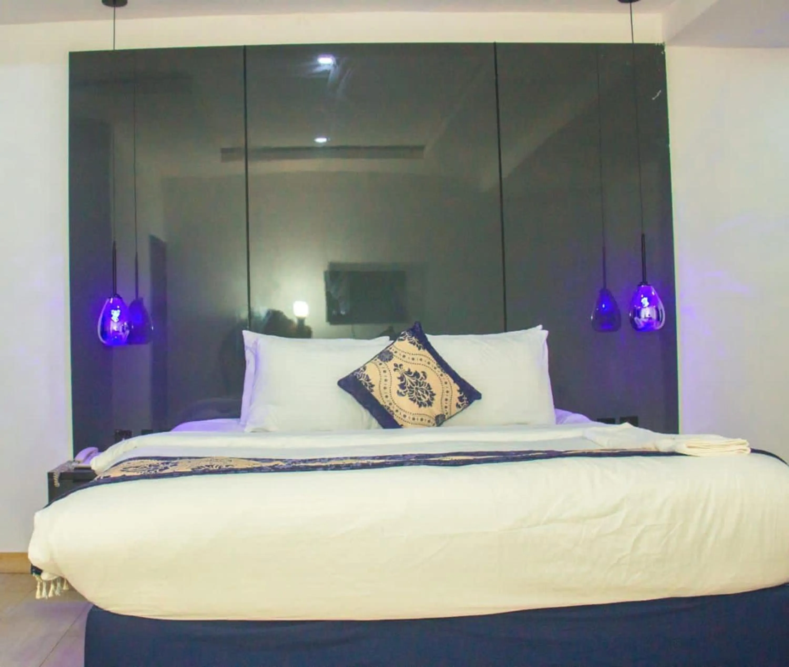 Bed in Water Ripples Hotel Lekki