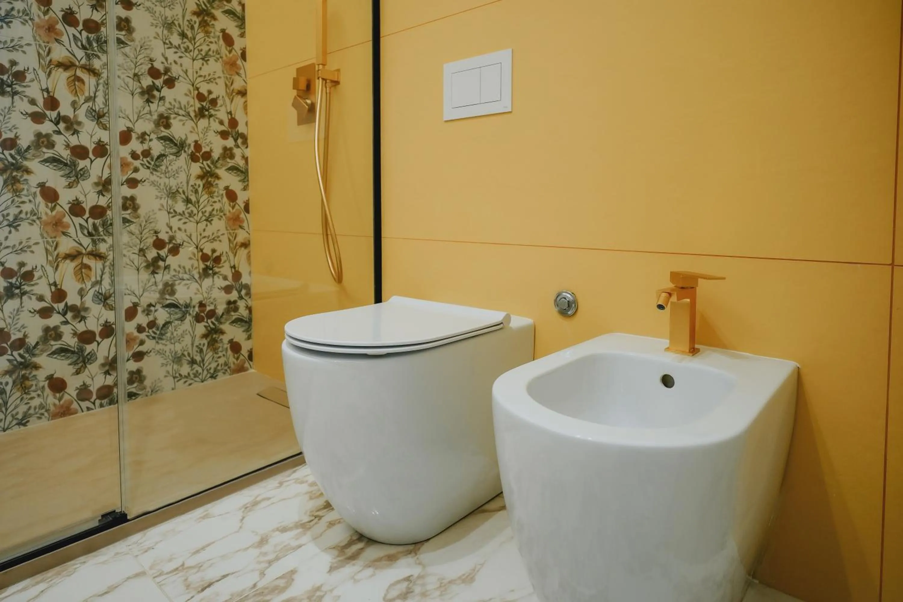 Toilet in POETICA BOUTIQUE SKY HOTEL