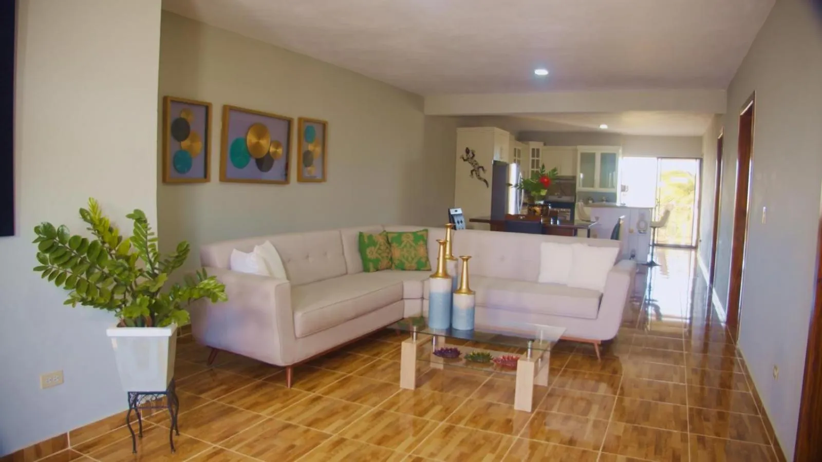 Kitchen or kitchenette in Aparta Hotel Esa Buya