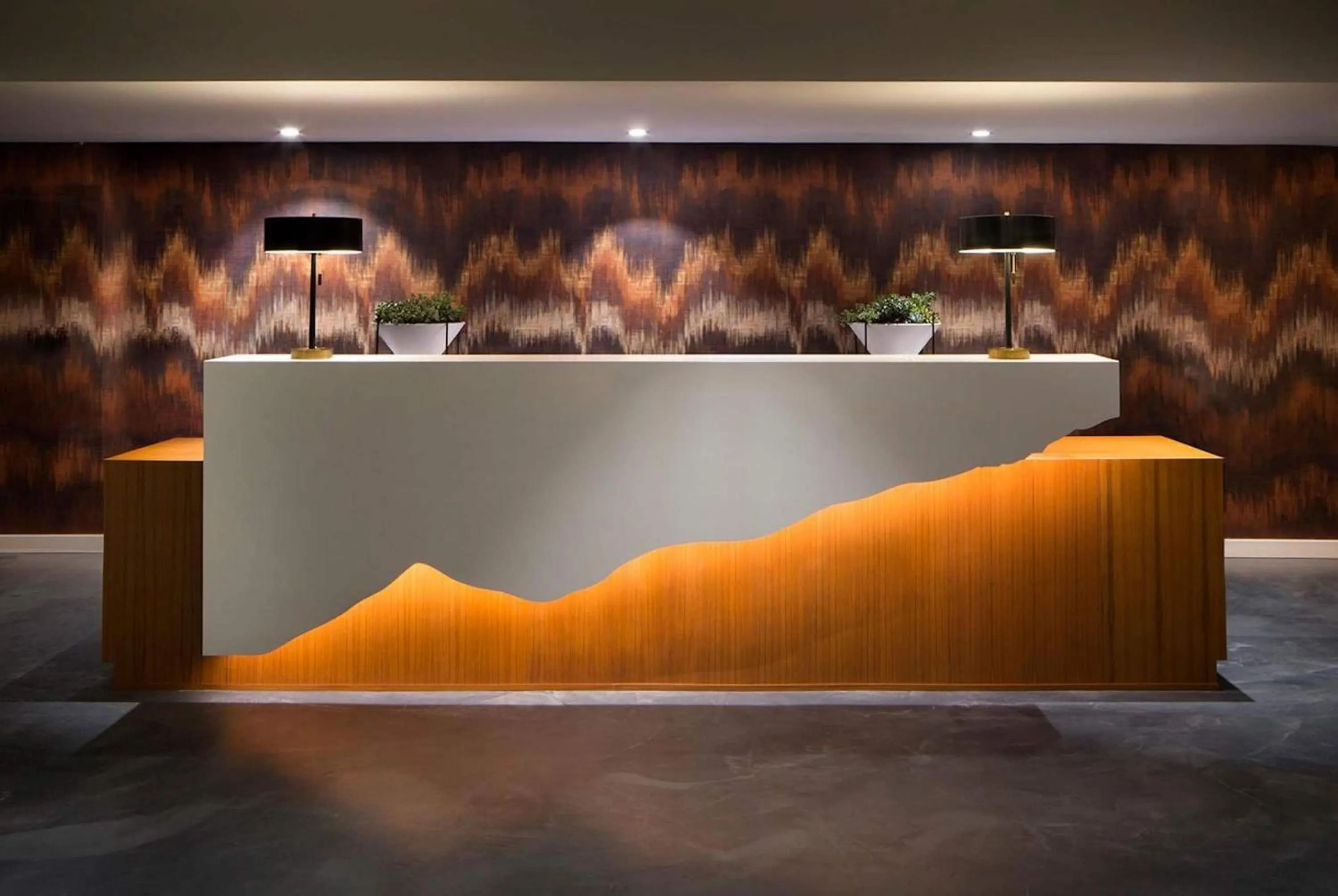 Lobby or reception in V Capri Palm Springs, a Dolce by Wyndham