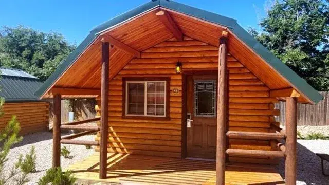 Camping Cabin - Shared Bath no Linens in Zion Canyon Cabins Camping Cabin - Shared Bath no Linens in Zion Canyon Cabins