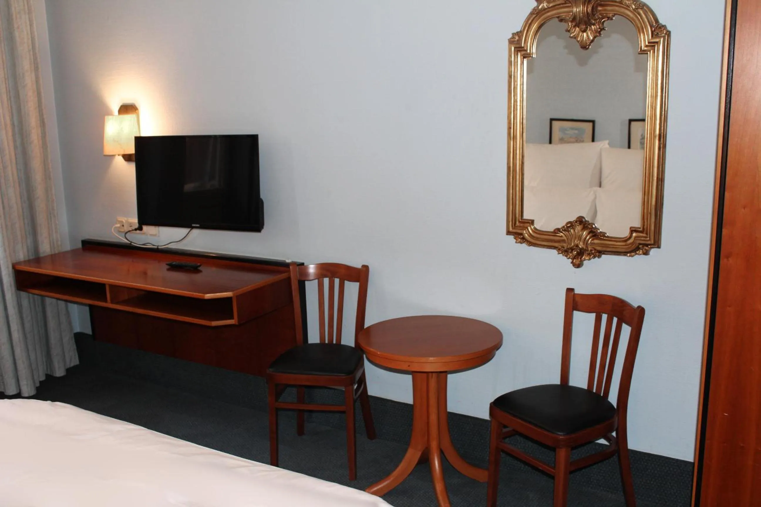 Bed in Hotel Mozart Bonn