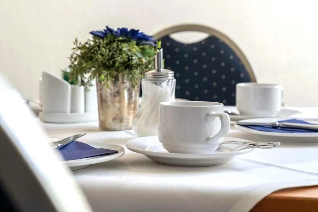 Restaurant/places to eat in Hotel Mozart Bonn