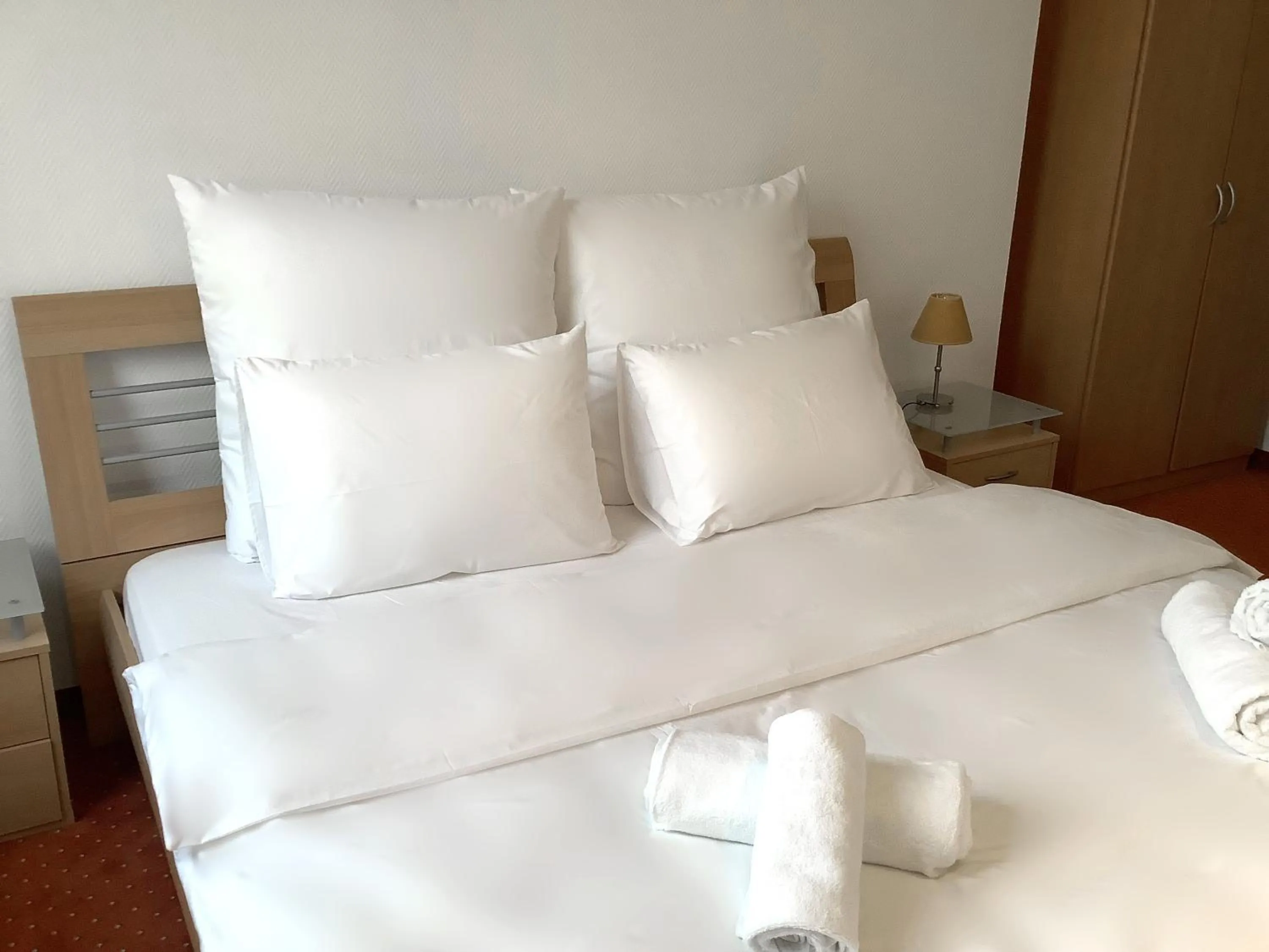 Bed in Hotel Mozart Bonn