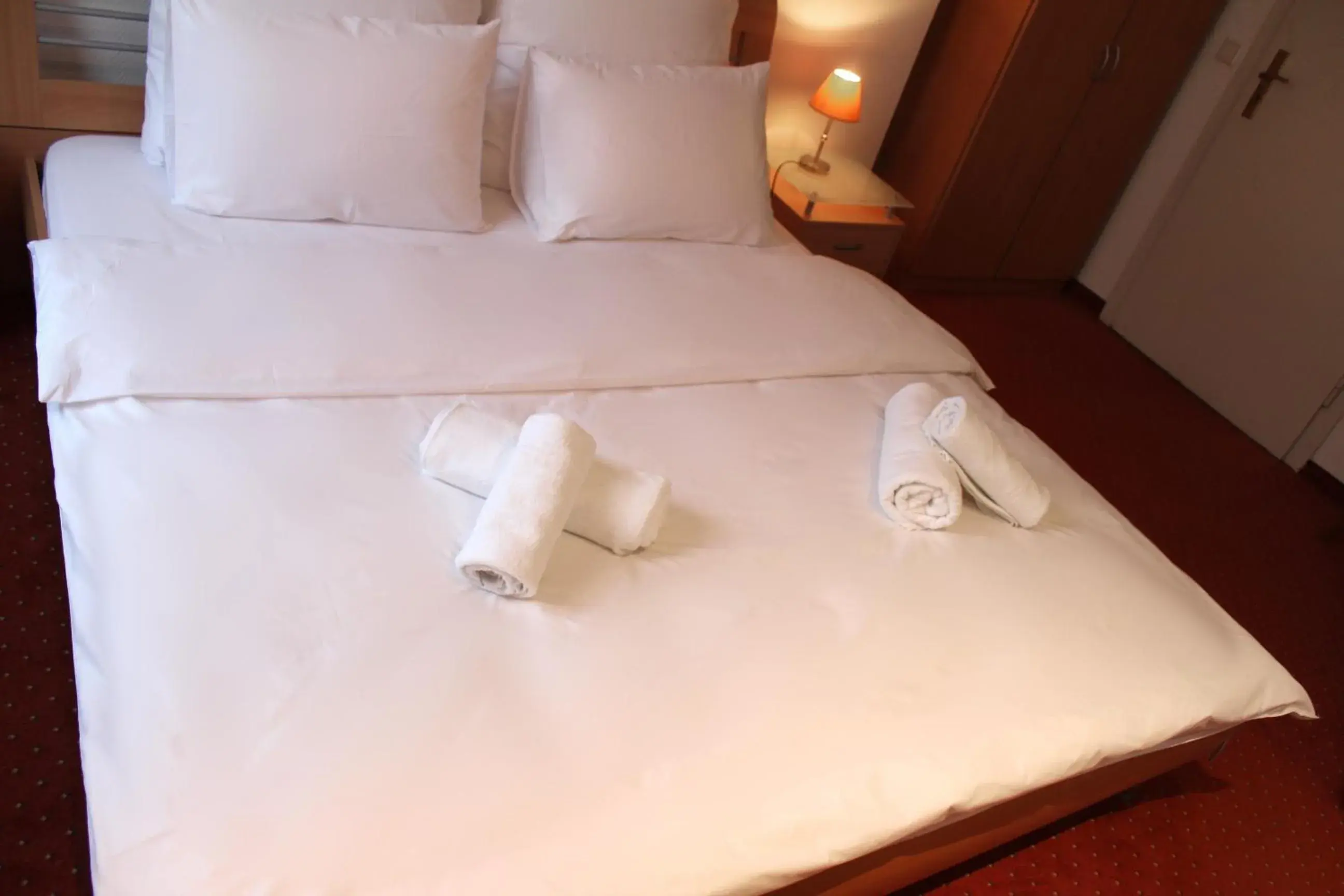 Standard Double Room - single occupancy in Hotel Mozart Bonn Standard Double Room - single occupancy in Hotel Mozart Bonn